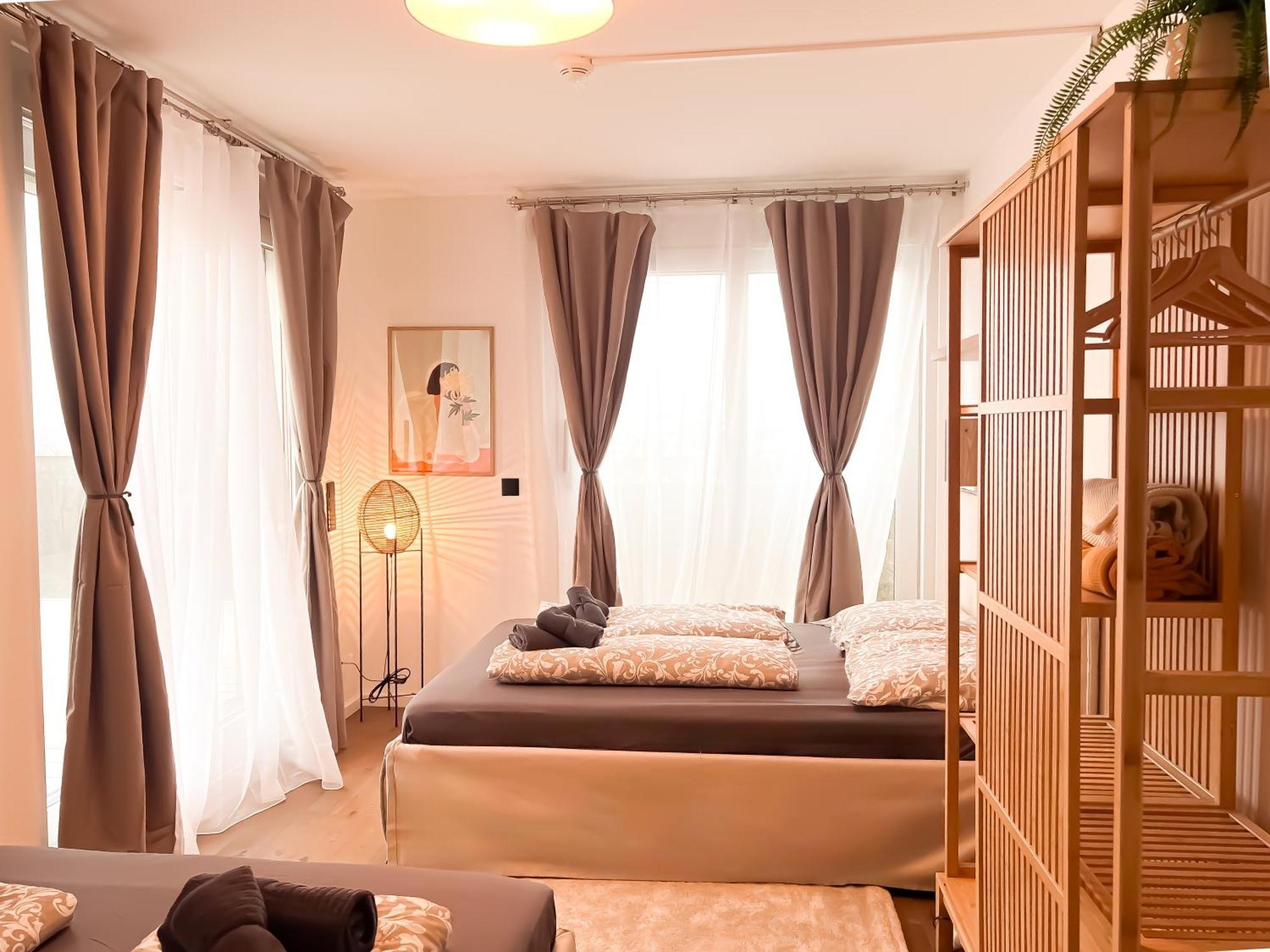 Modern Penthouse With Balcony & Free Parking Apartment Vienna
