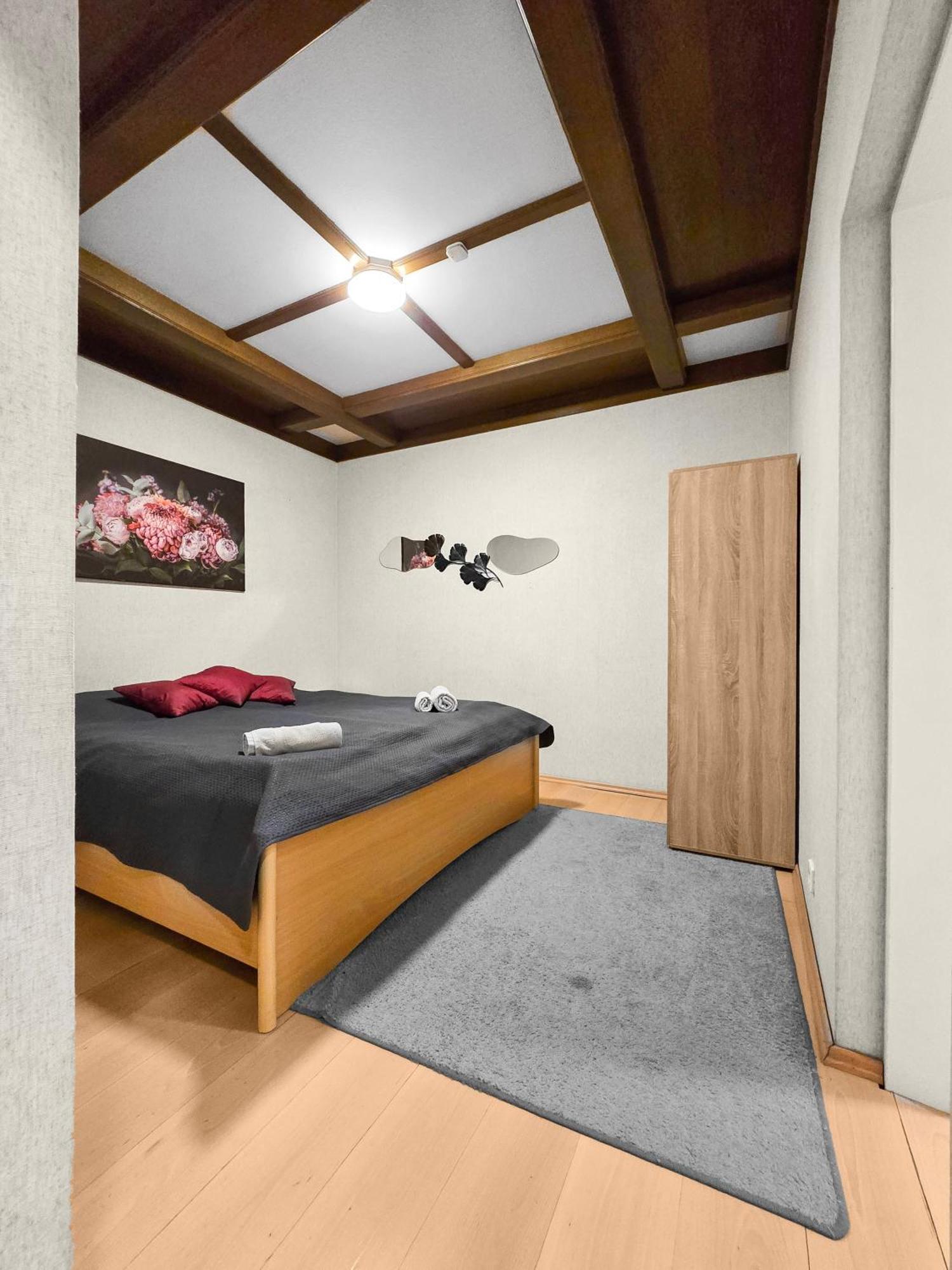Apartment 4rooms Center