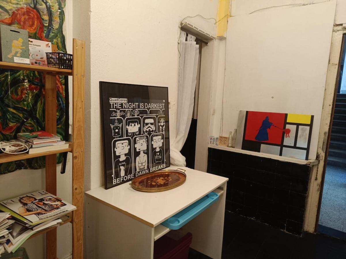 Apartment Atelier In Center, No Shower, Entire Place Vienna