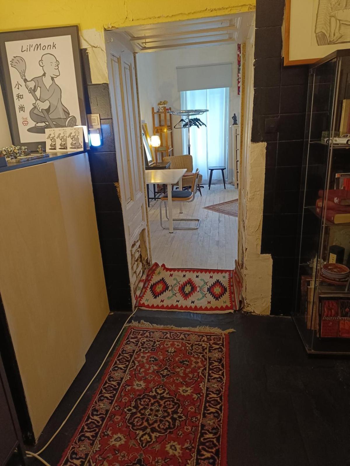 Atelier In Center, No Shower, Entire Place * Vienna