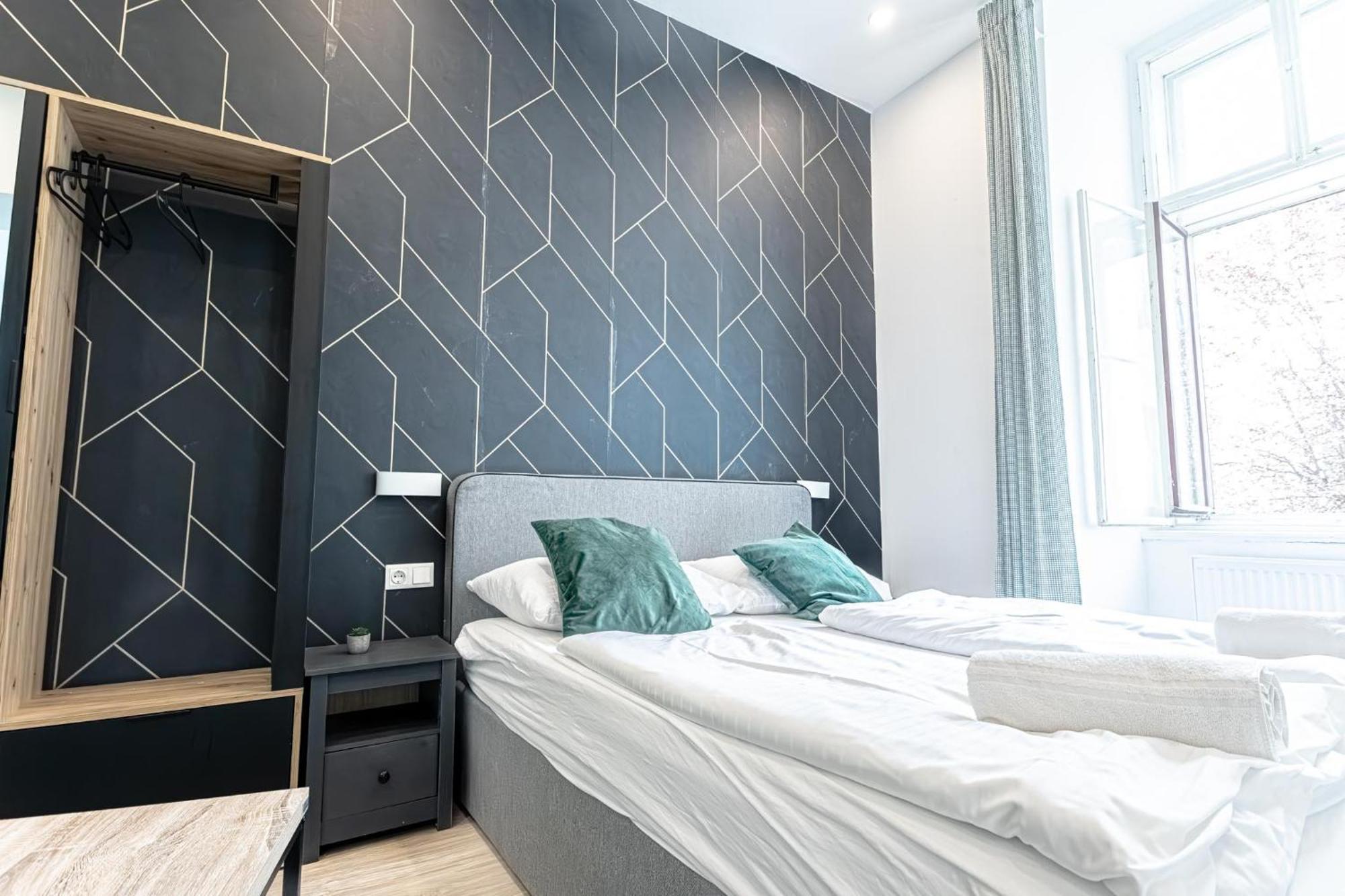 Shopping Paradise 9br Complex Ideal For 22 People *