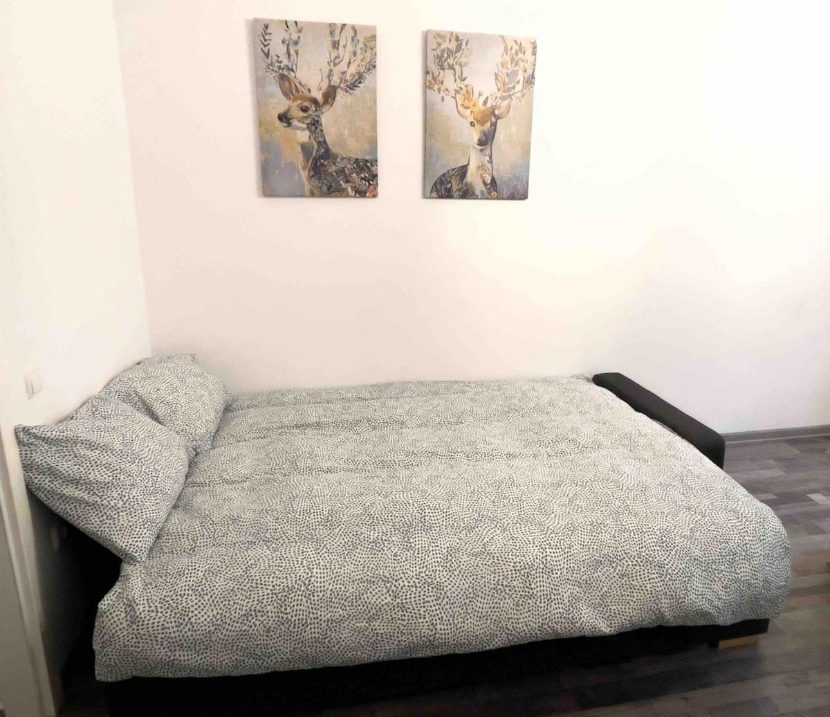 Cosy Near Center & Station Apartment Vienna