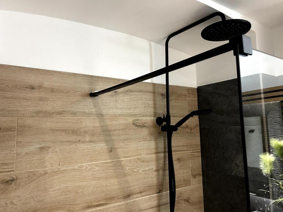 Gemuetliches Und Zentrales Nest Naehe Stadthalle Apartment Vienna