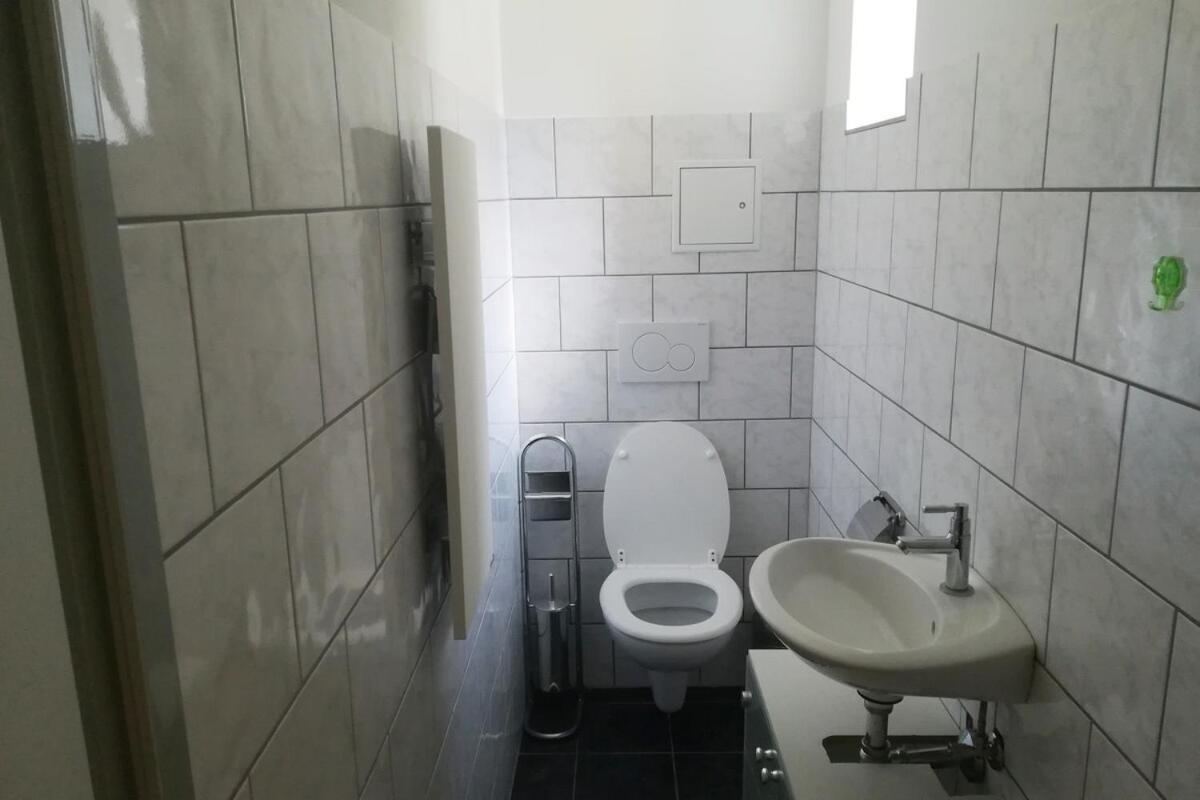 Apartment One Bedroom Near Center & Station *