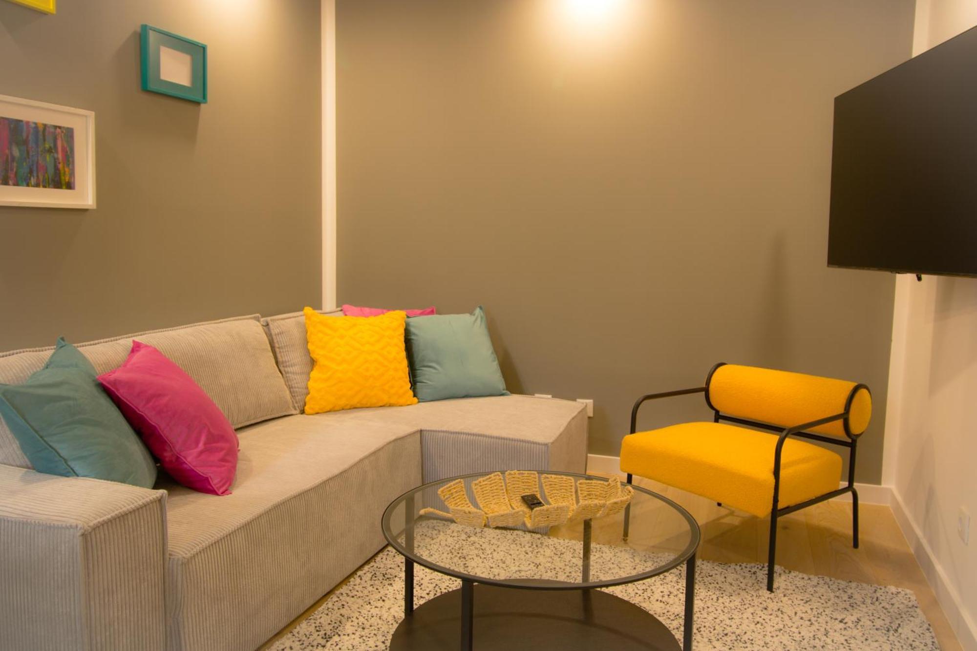 Apartment Trendy & Luxury In L Jos15 *