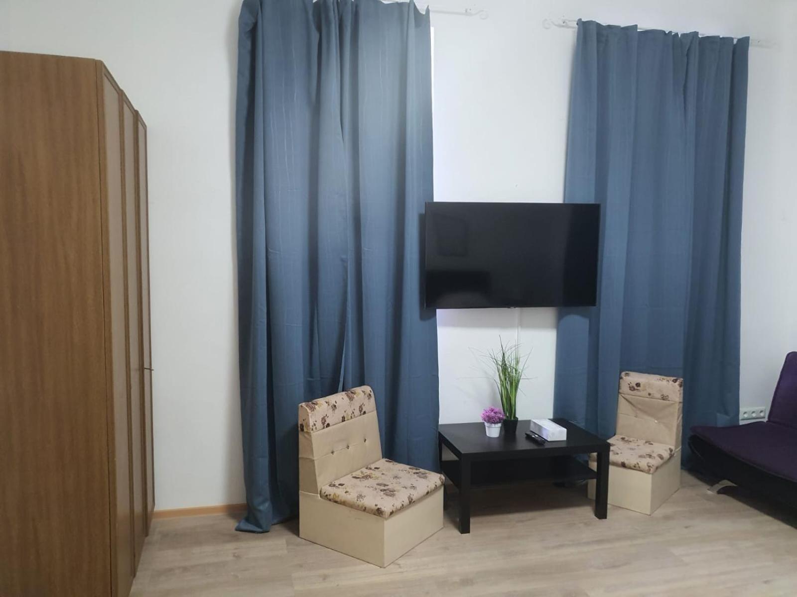 Apartment Massive 6br Apt. Near Millenium For Big Groups