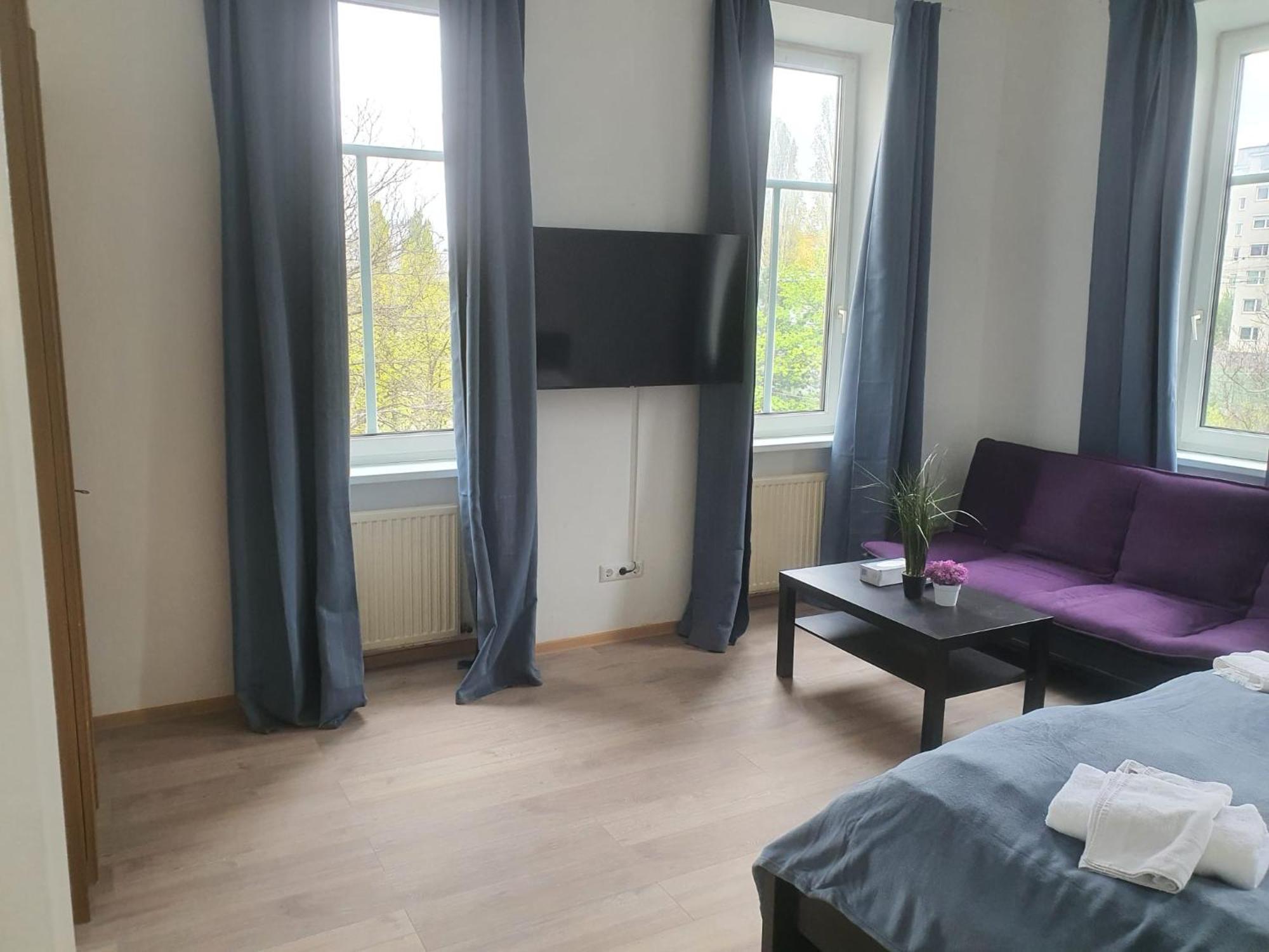 Apartment Massive 6br Apt. Near Millenium For Big Groups