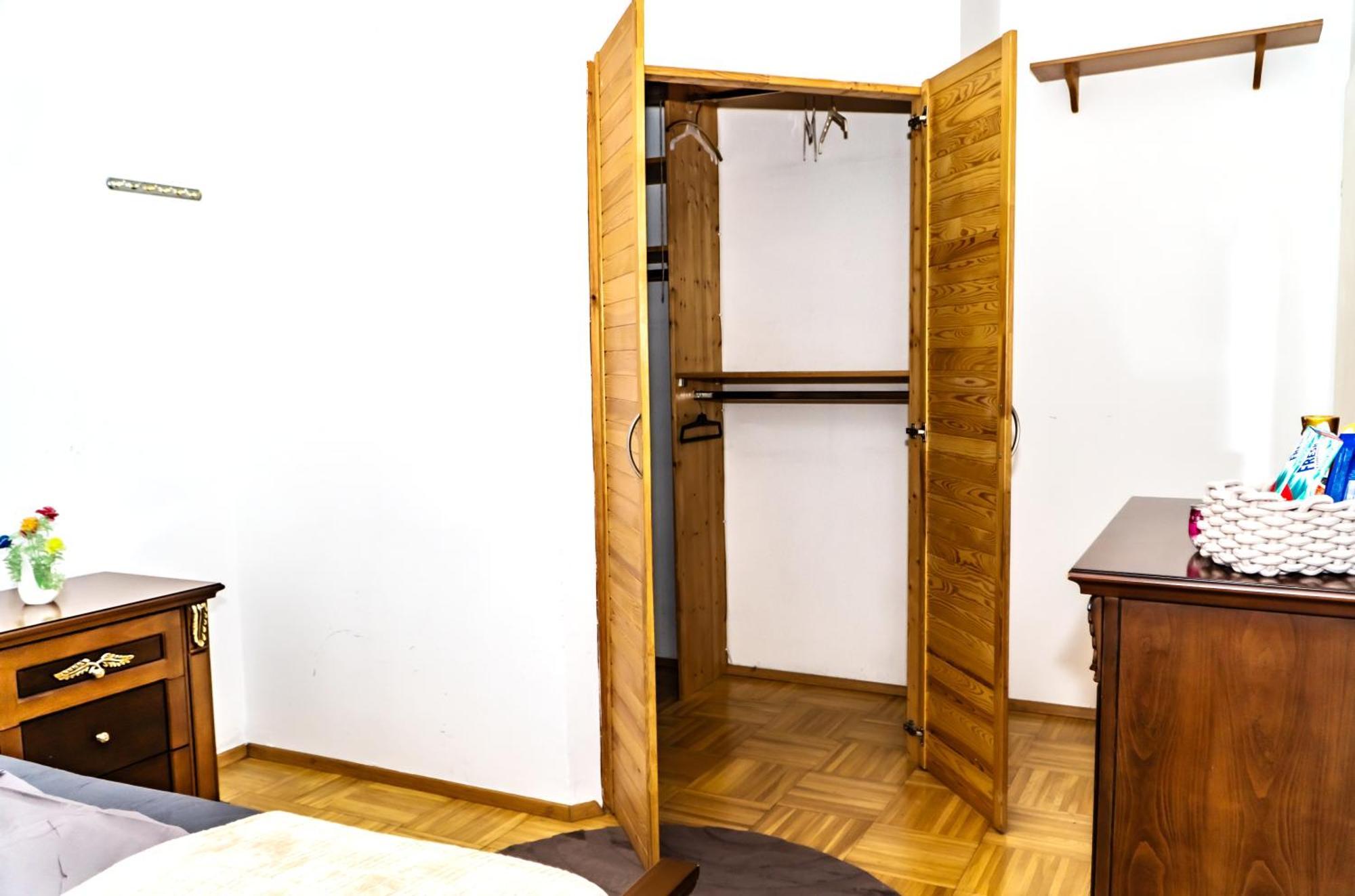 Homestay Spacious 5 Minutes To Wiener Stadthalle *