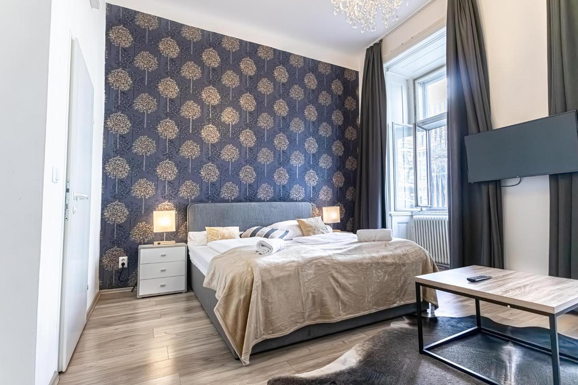 Superbly 9br Complex Ideal For 25 People Apartment Vienna