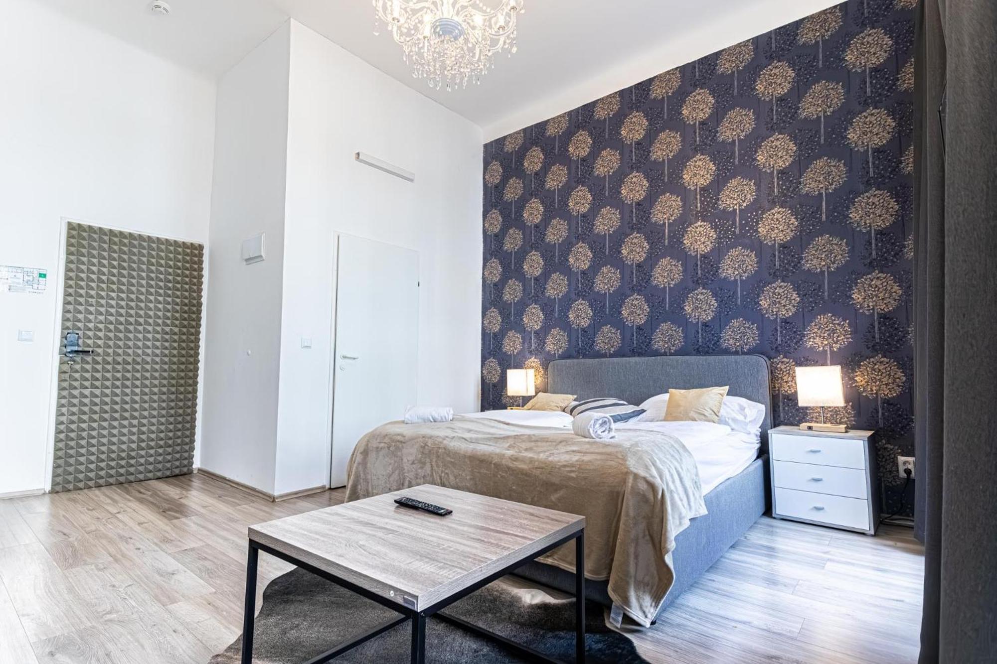 Superbly 9br Complex Ideal For 25 People Apartment Vienna