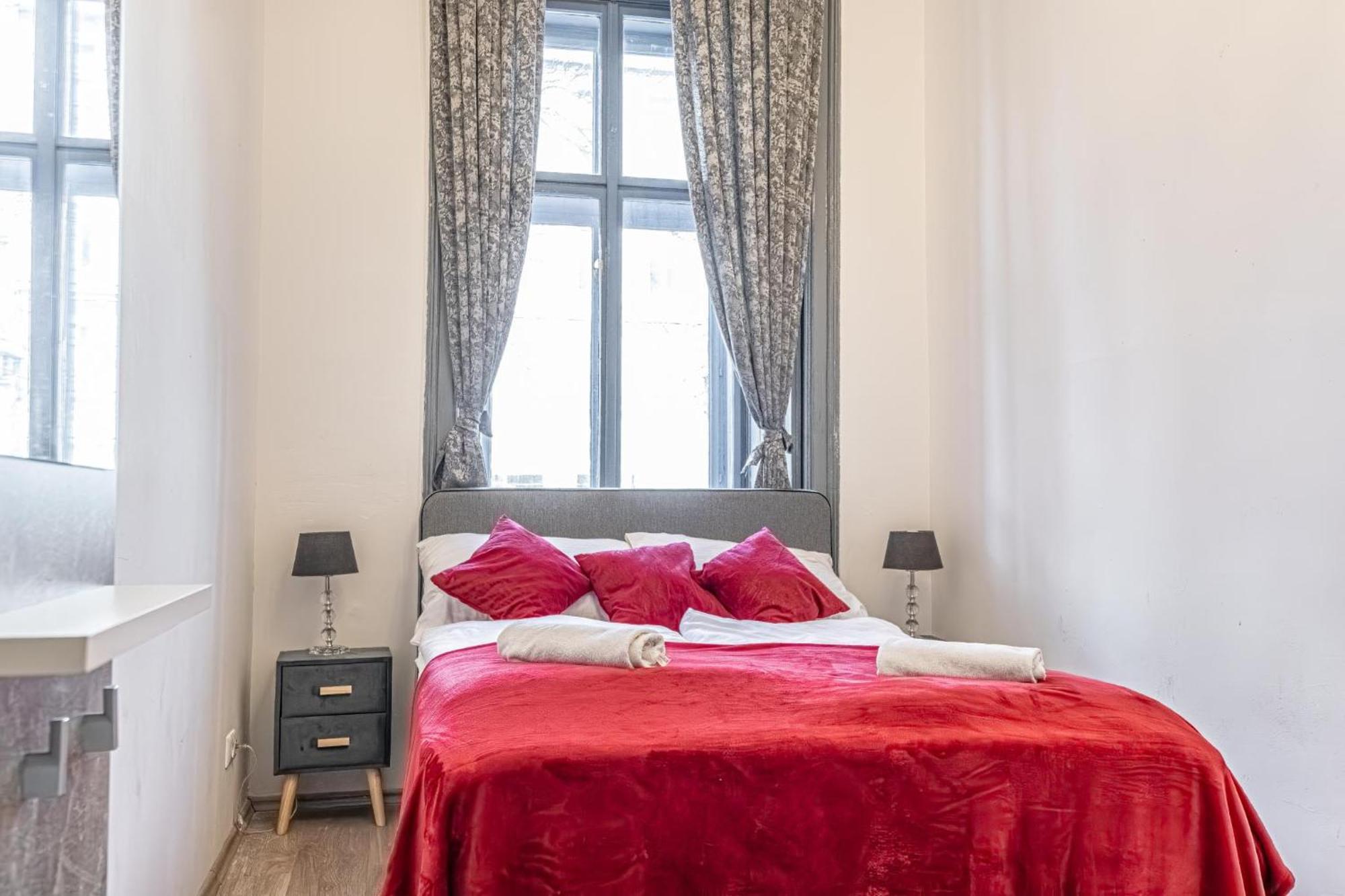 Superbly 9br Complex Ideal For 25 People Apartment