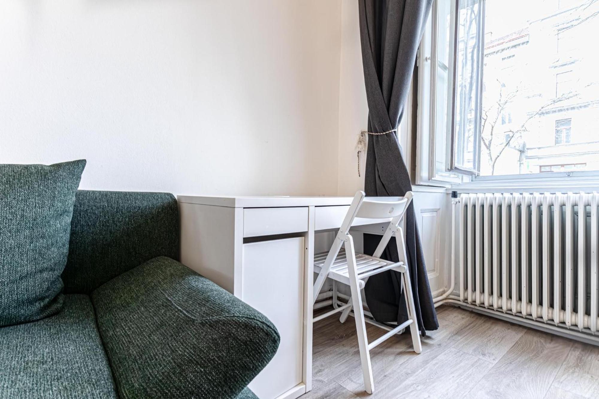 Apartment Superbly 9br Complex Ideal For 25 People Vienna