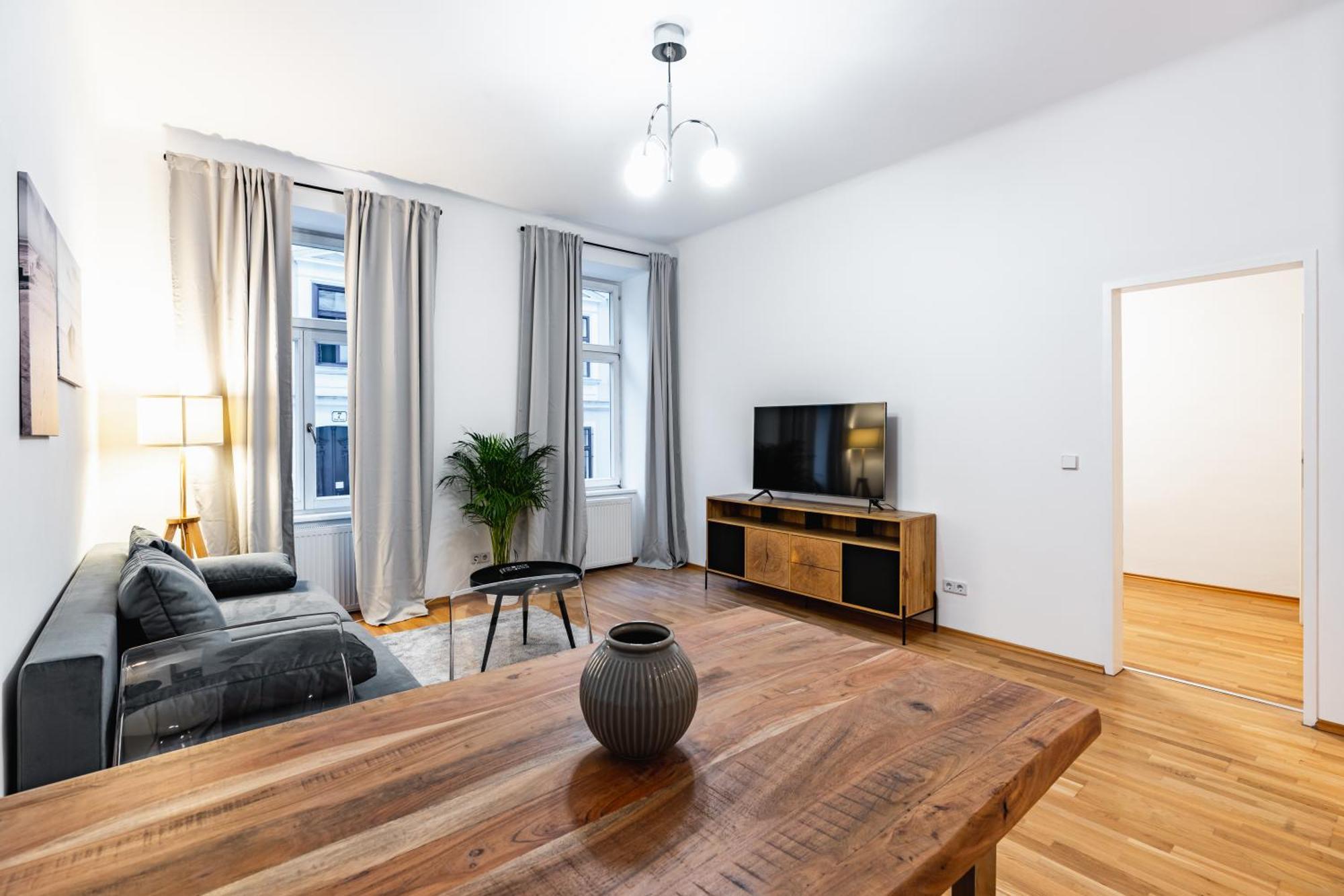 Appartamento Spacious 3-room Apt. 15 Min To The Center *