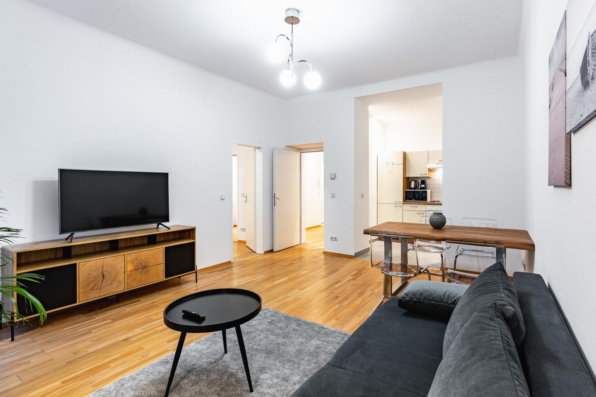 Appartamento Spacious 3-room Apt. 15 Min To The Center *