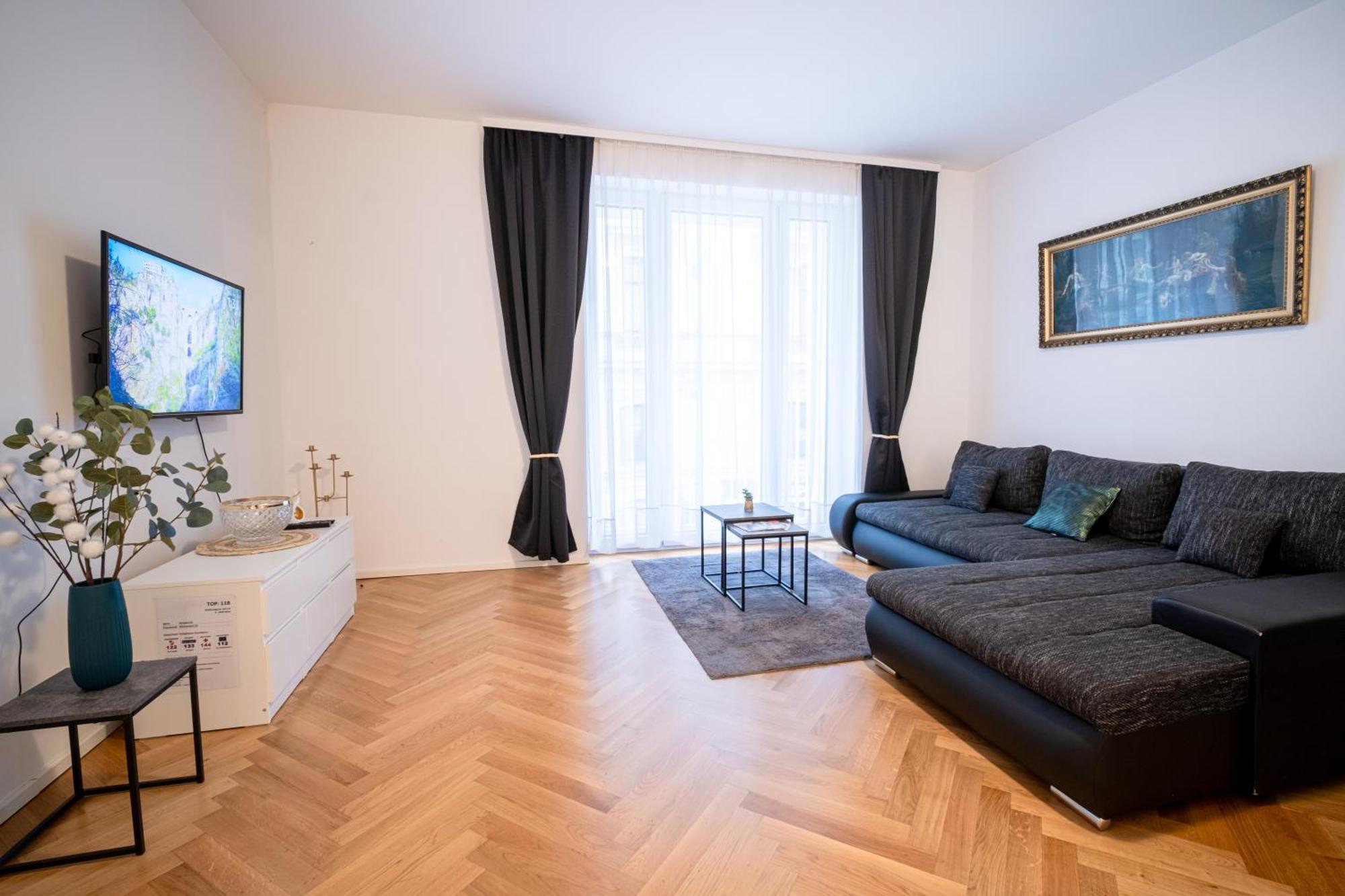 Apartment Sweet - State Opera *