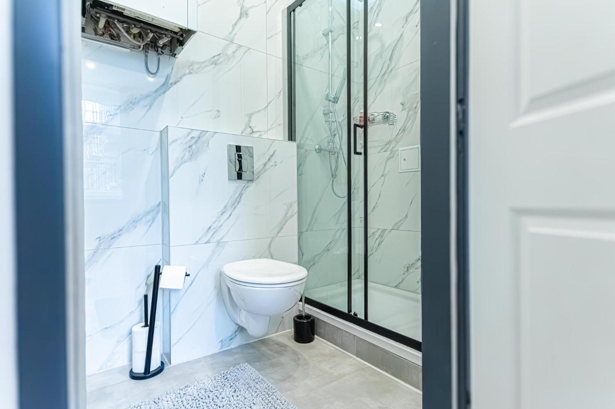 Beautiful 2br Near Bahnhof Meidling Wien