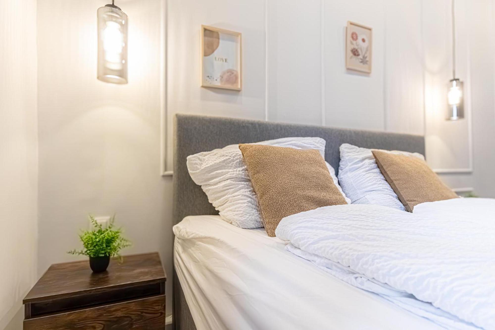 Multiple And At The Heart Of Apartment