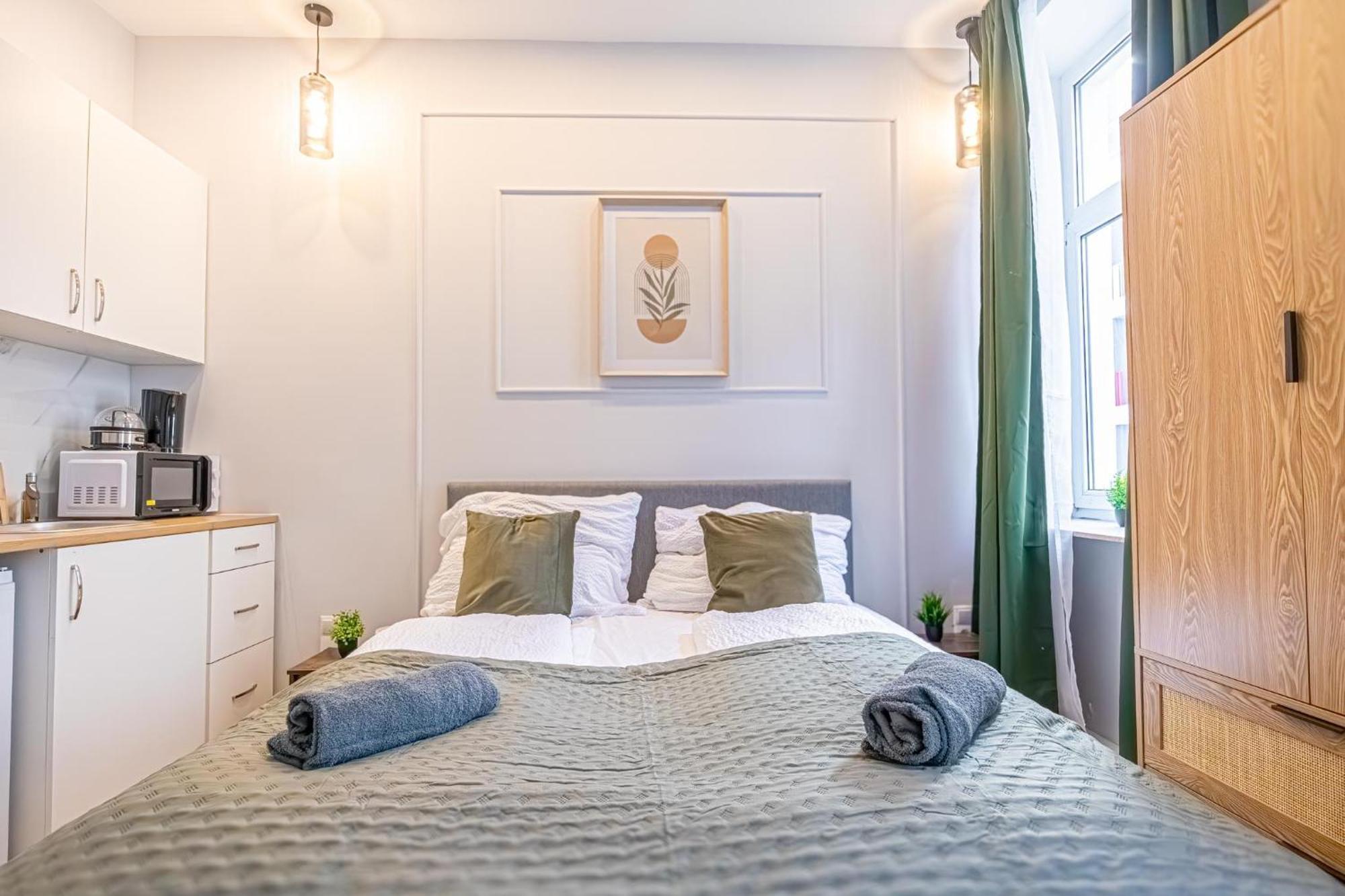 Multiple And At The Heart Of Apartment