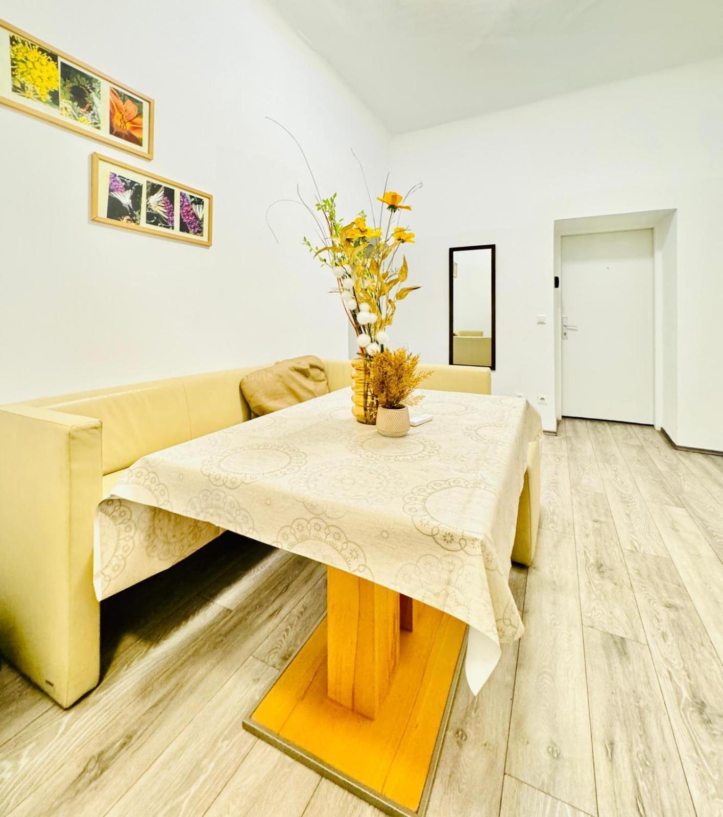 Comfy 3br In A Shared Apt, 10min To Fac Platz
