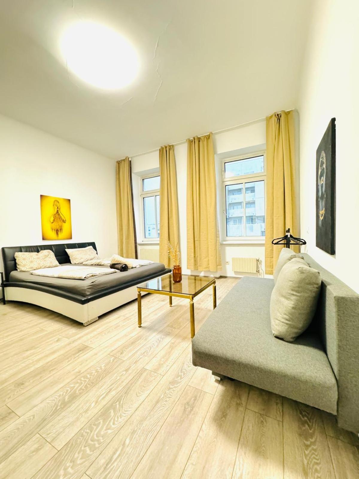 Apartment Comfy 3br In A Shared Apt, 10min To Fac Platz Vienna