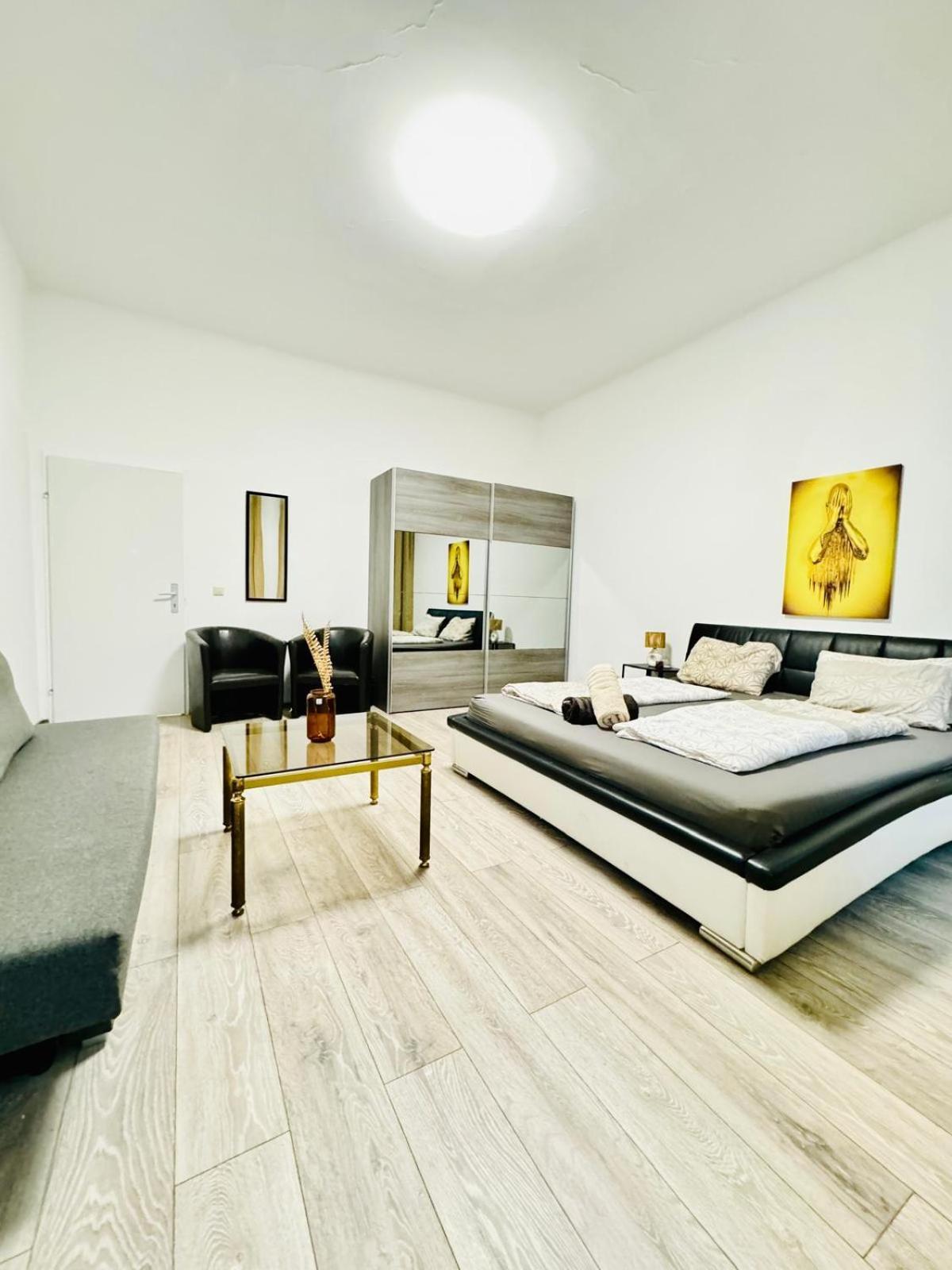 Apartment Comfy 3br In A Shared Apt, 10min To Fac Platz