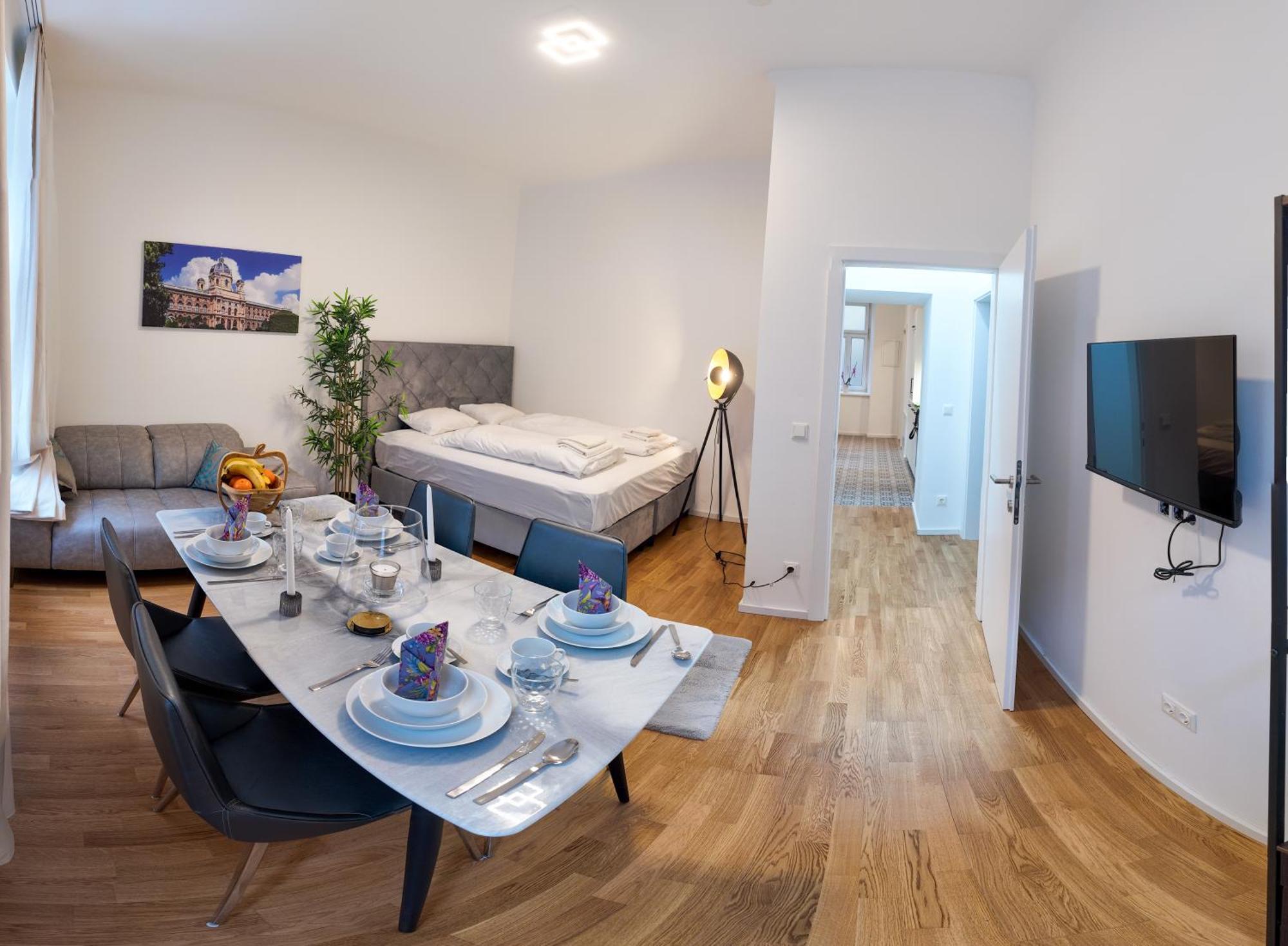 Art Living Aparthotel