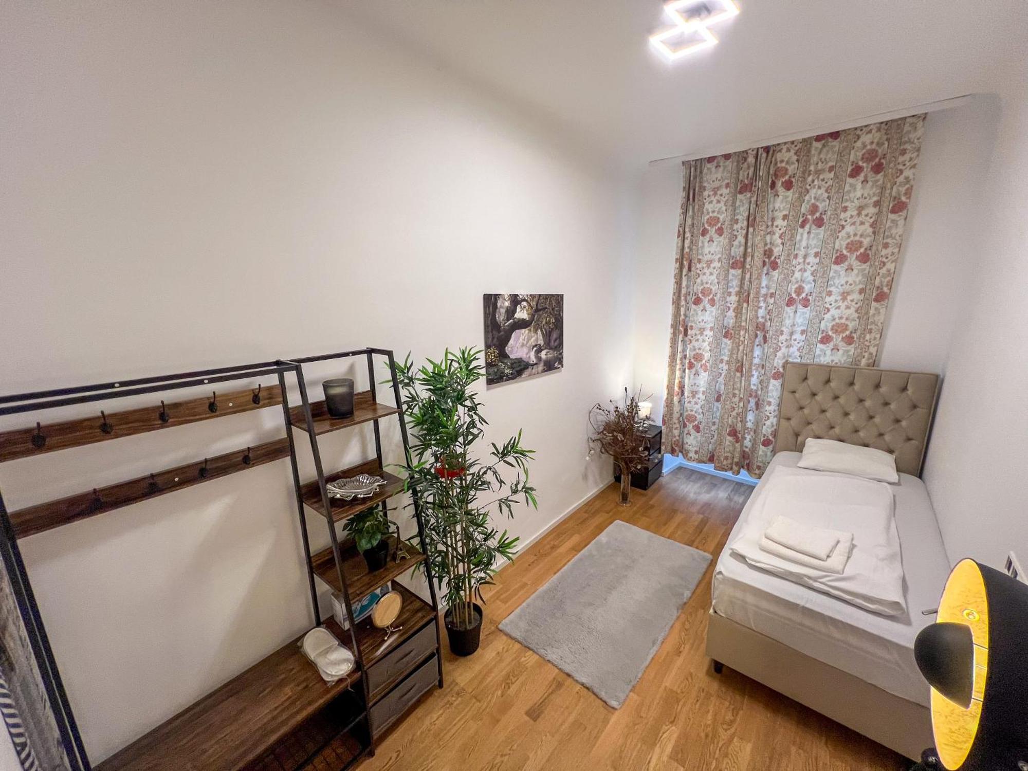 Art Living Aparthotel *