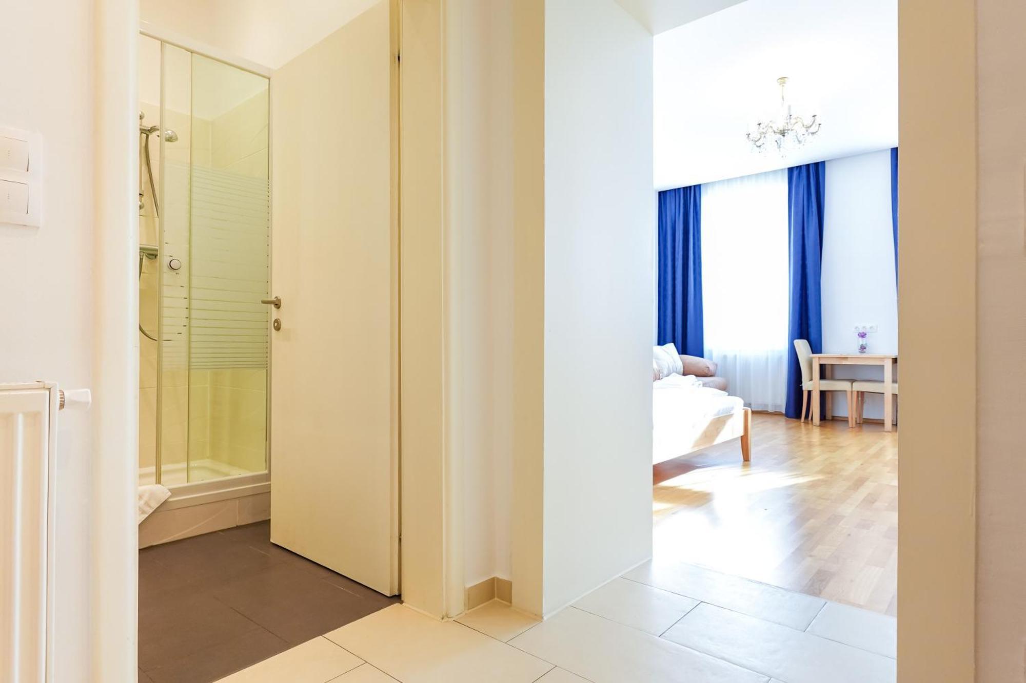 Che Apartment