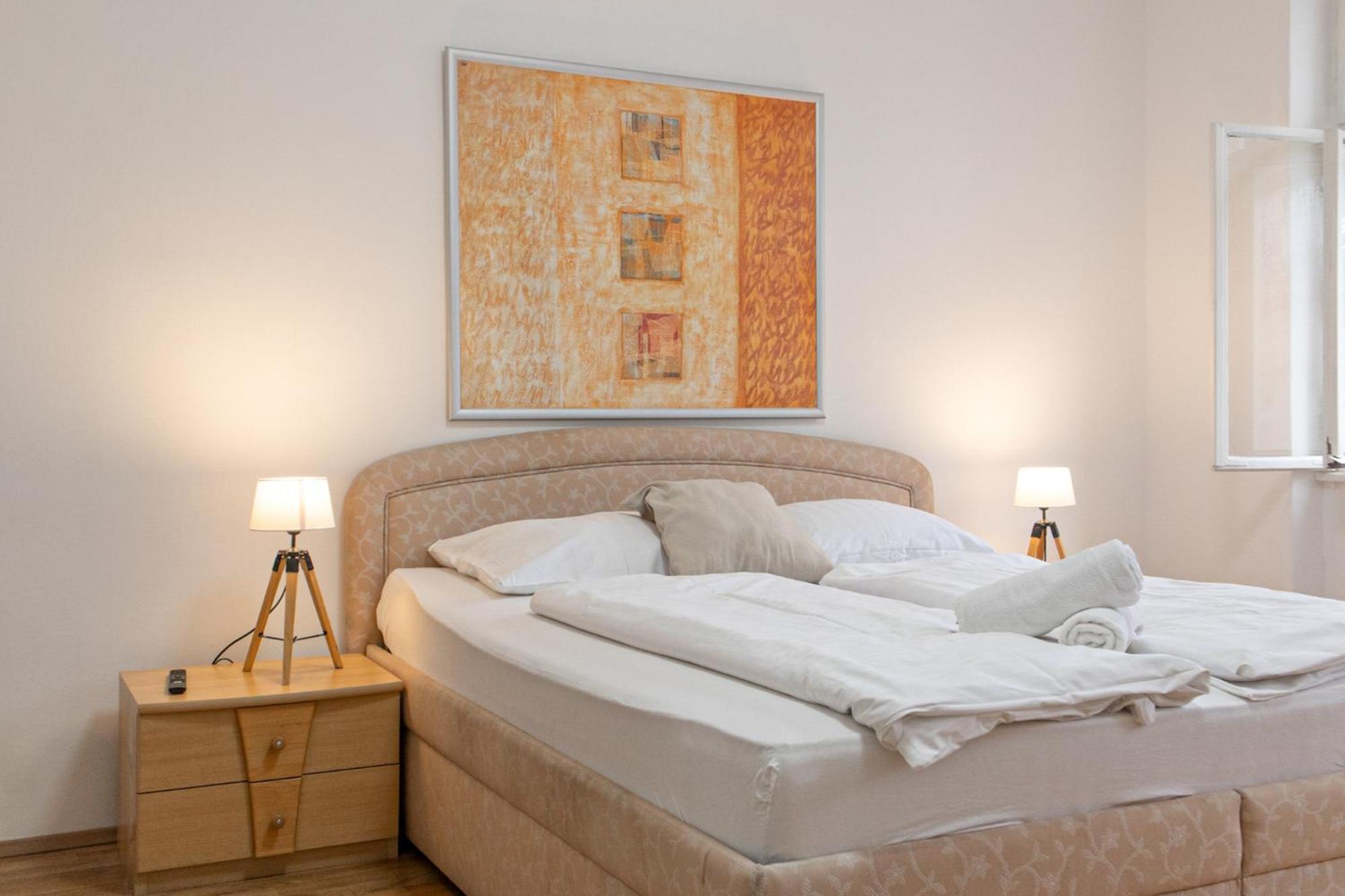 Budget - Near Wiener Stadthalle Ideal For Longstays *