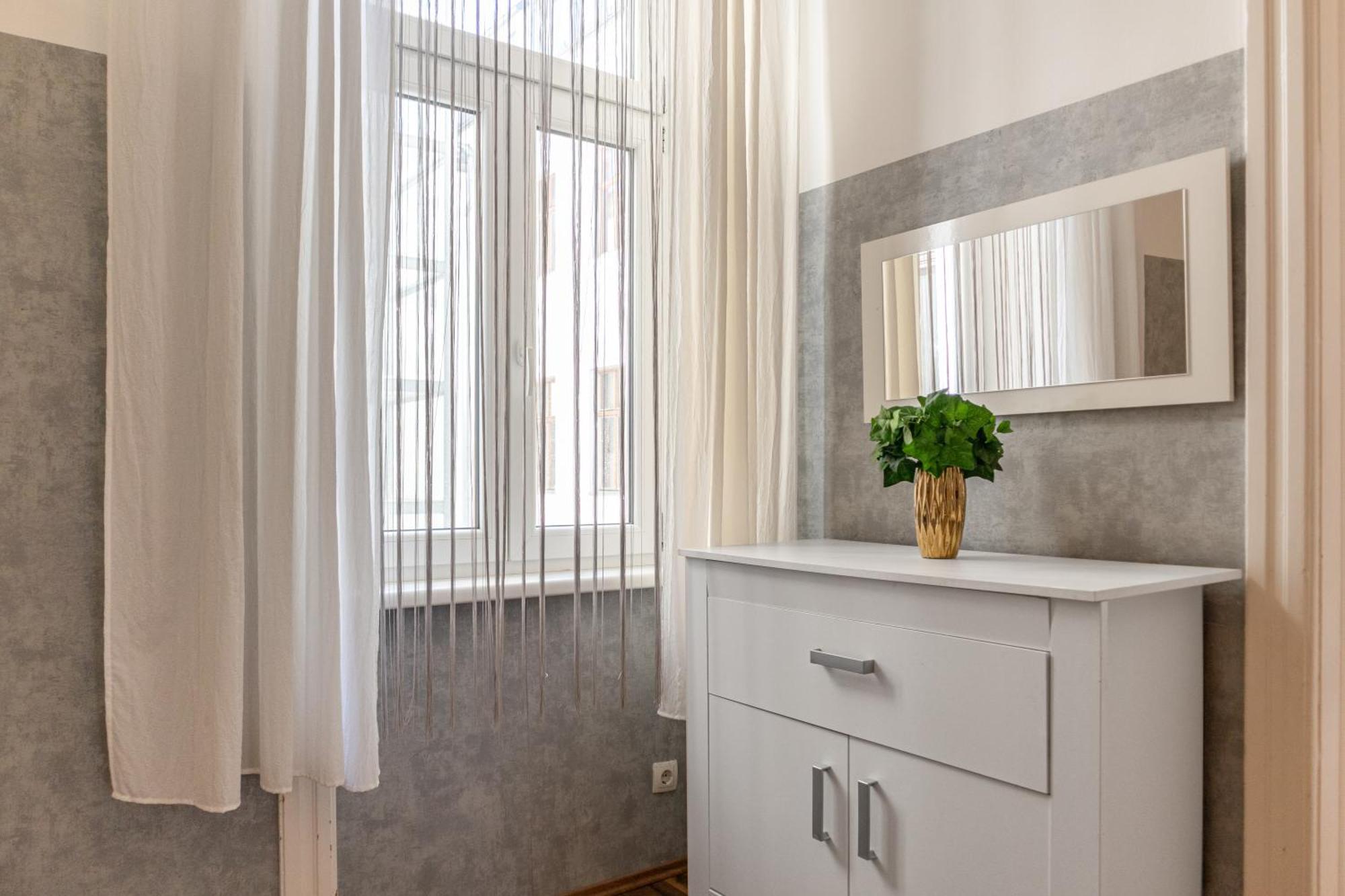 Cheerful 2br - Suitable For Longstays Apartment Vienna