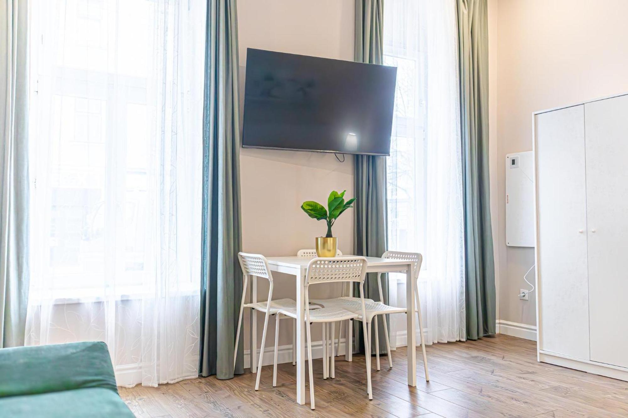 Apartment Stylish Wiener Stadthalle Vienna