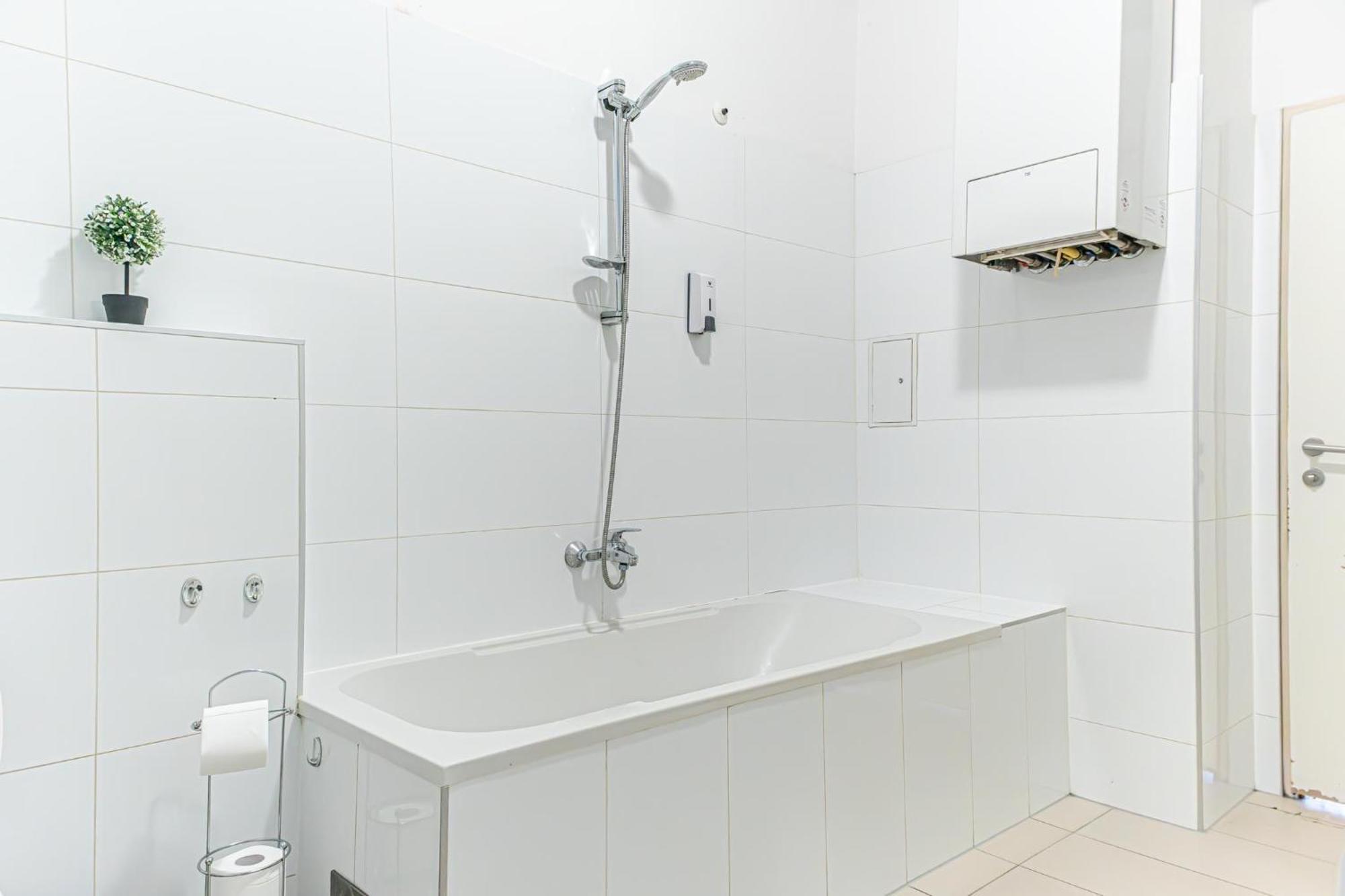 Apartment Amazing 2br Stay, Wiener Stadthalle *
