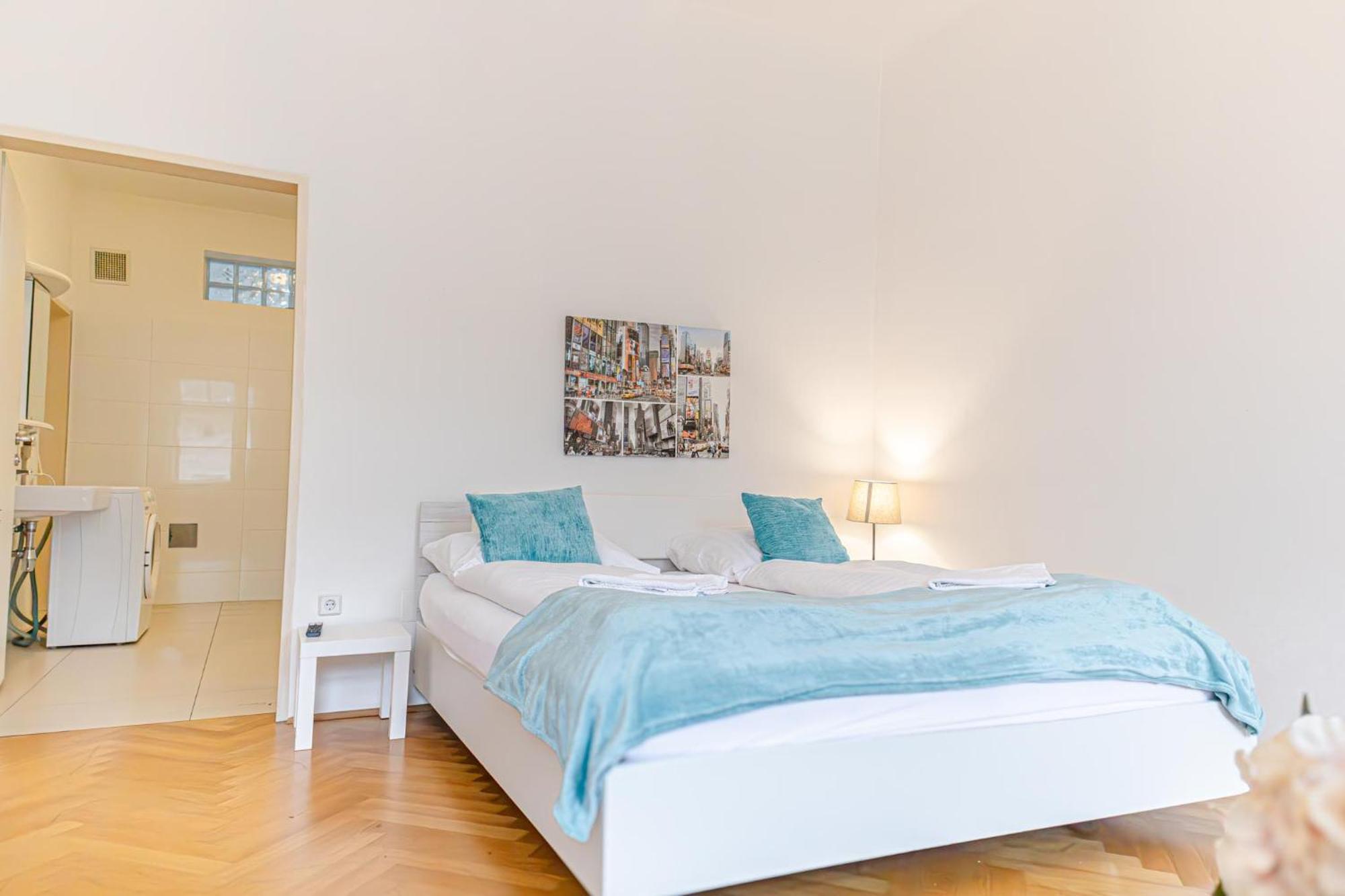 Amazing 2br Stay, Wiener Stadthalle Vienna