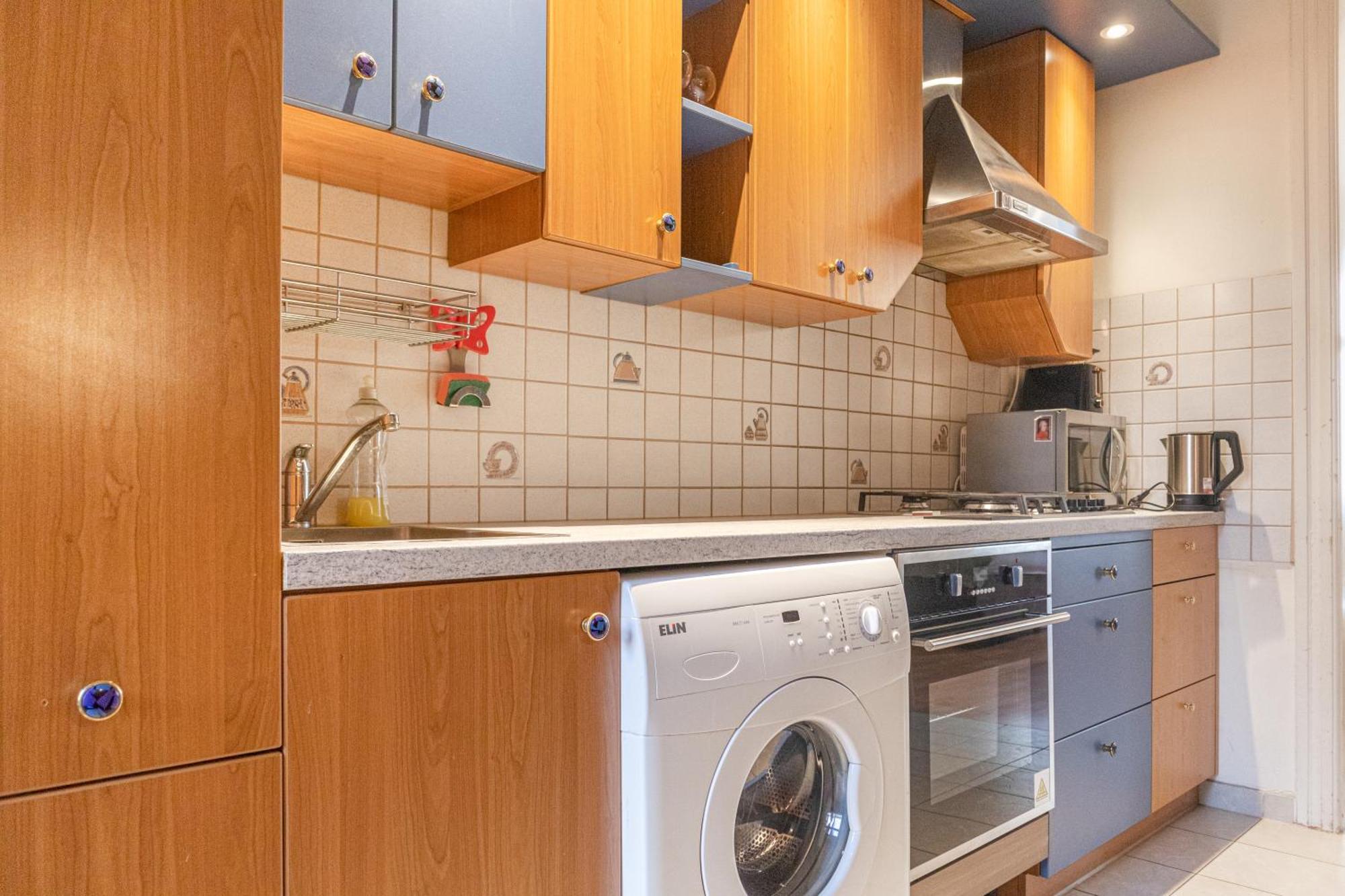 Simple In Shared For Longstays, Very Location * Vienna