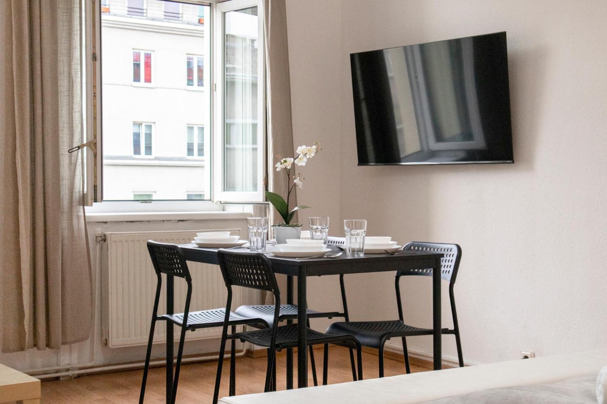 Sweet 2br Shared Standard Rooms, Location * Vienna