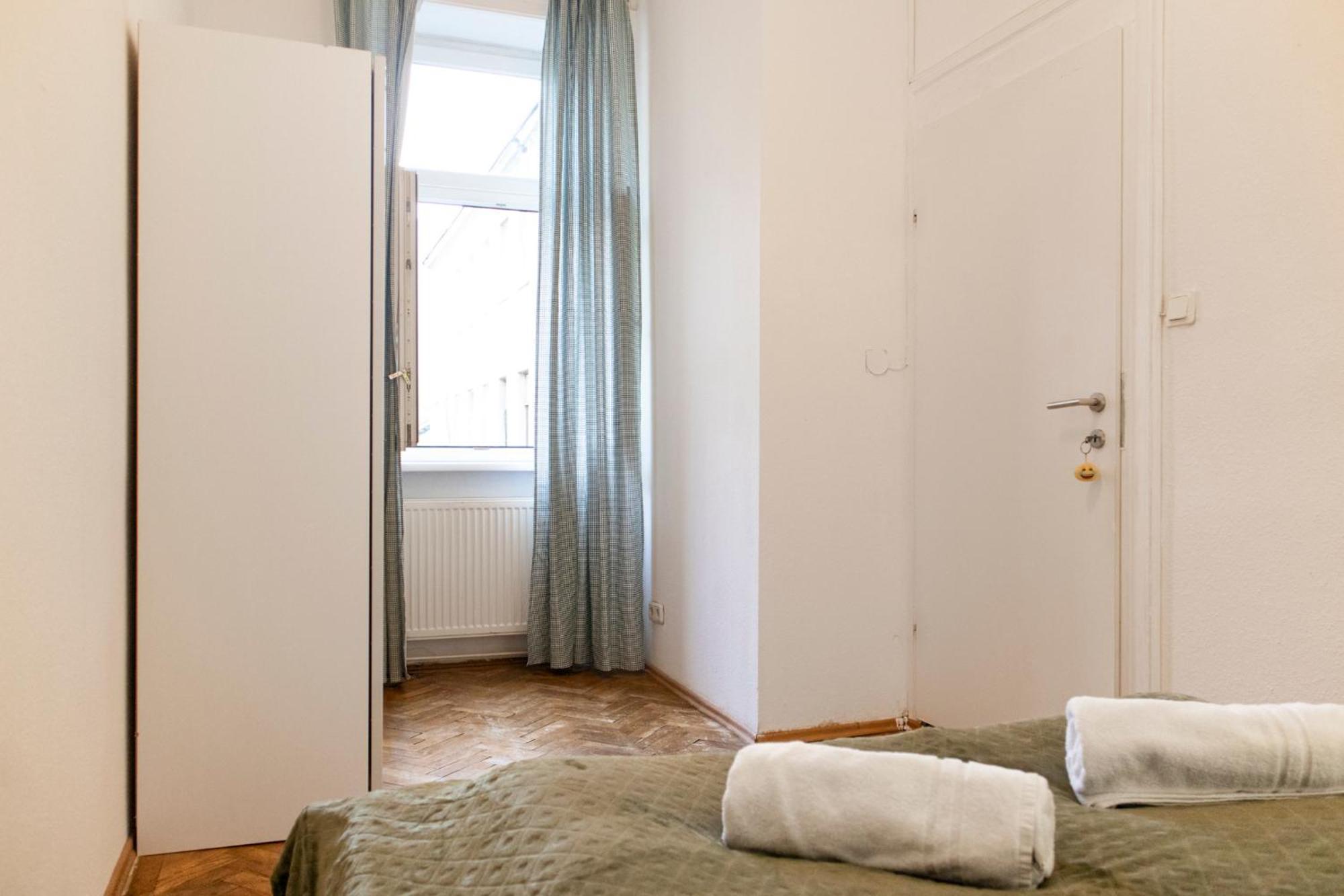Sweet 2br Shared Standard Rooms, Location Apartment Vienna