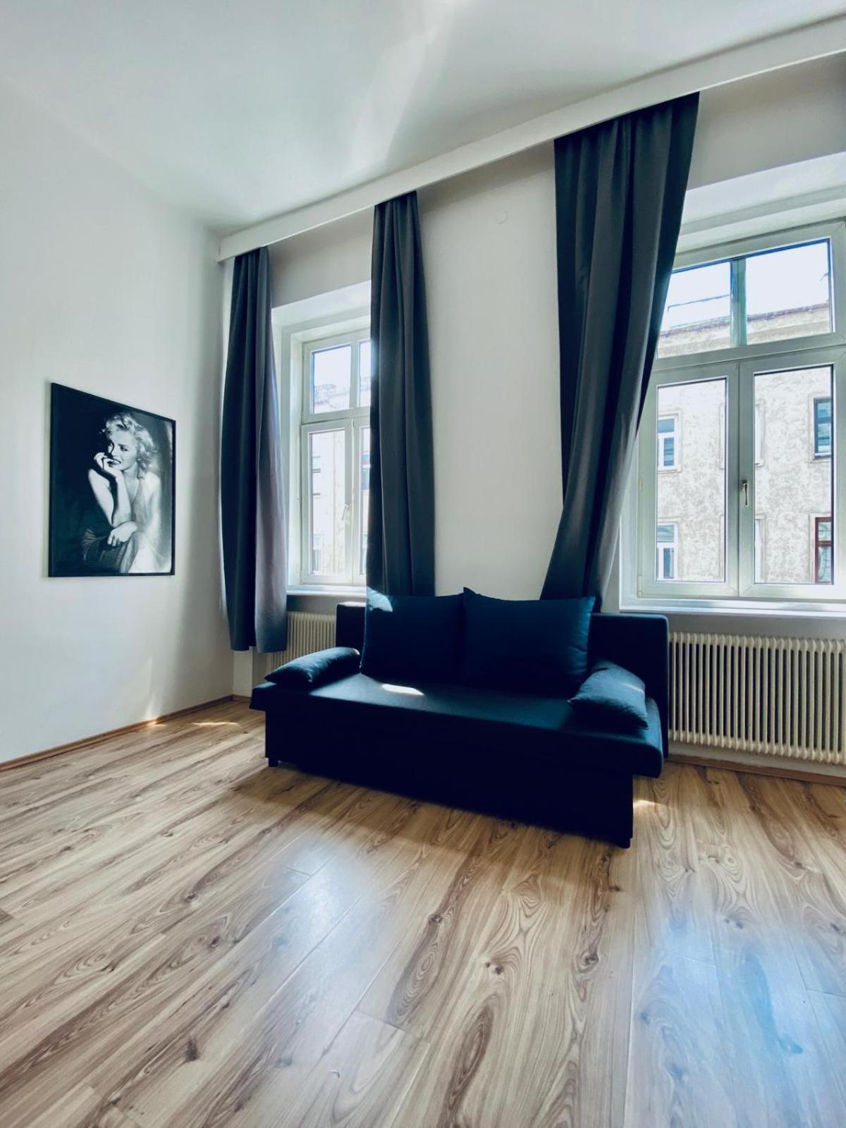 Comfy 3br In Prime Location Apartment