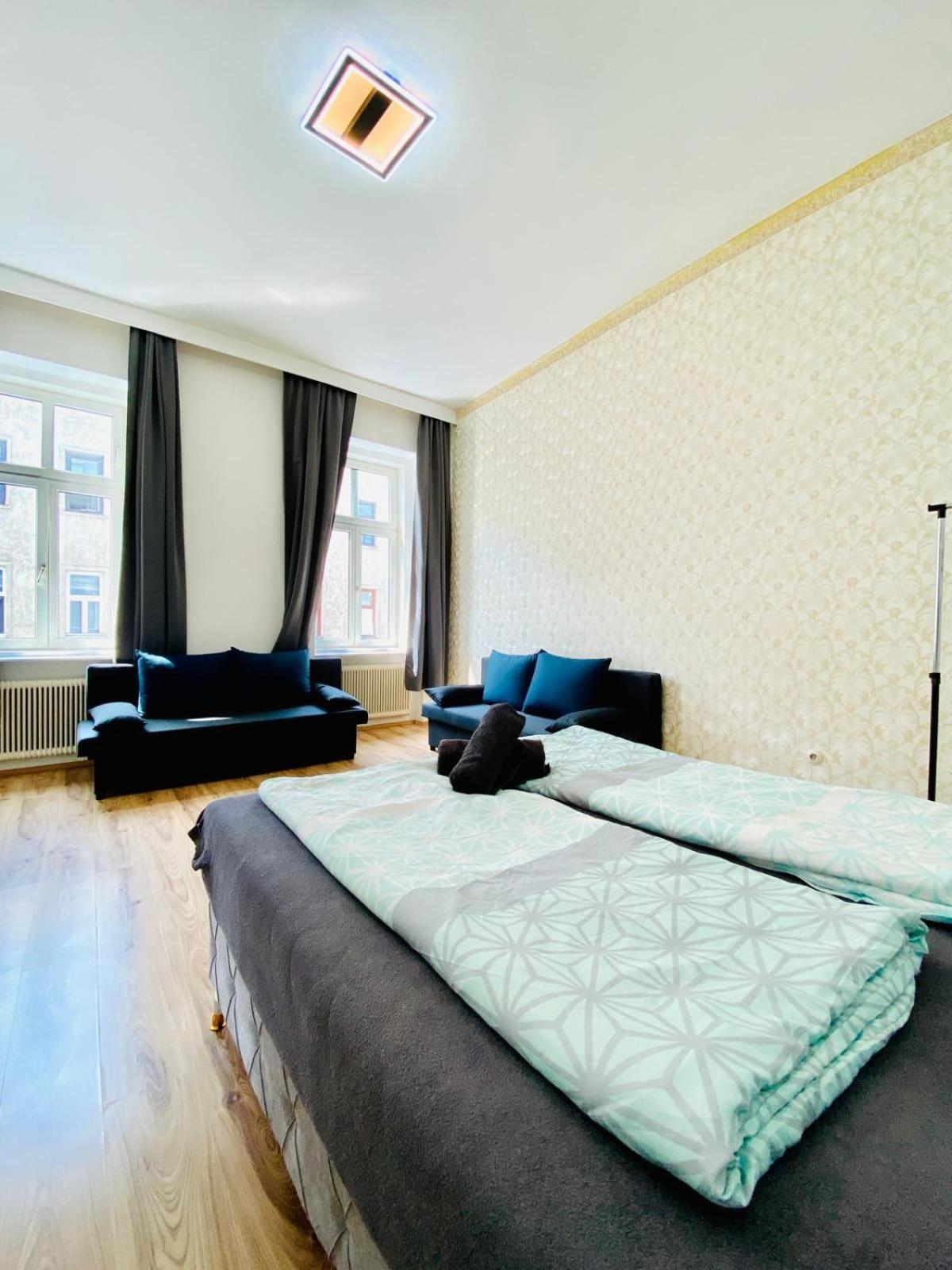 Comfy 3br In Prime Location *