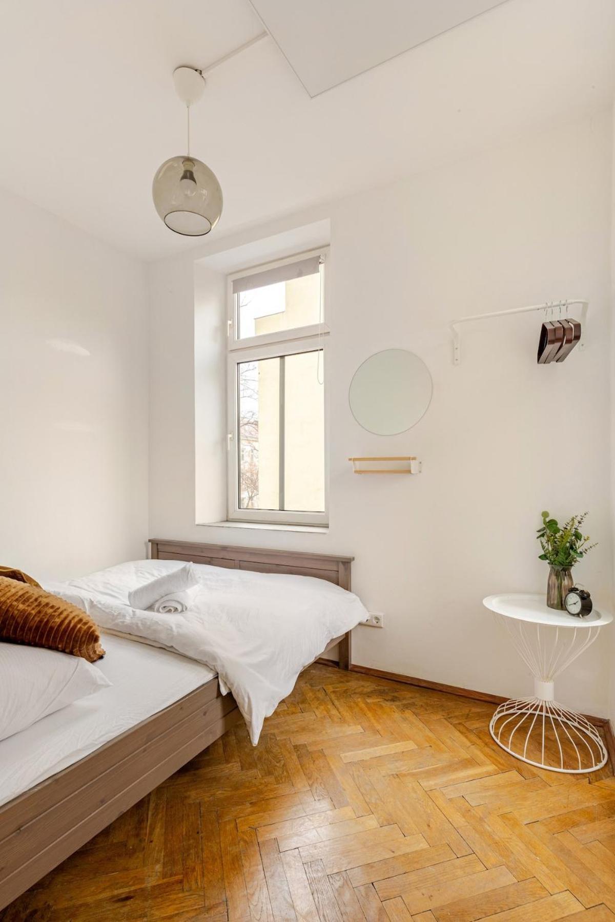 Apartment In Quiet Location Near Center Vienna