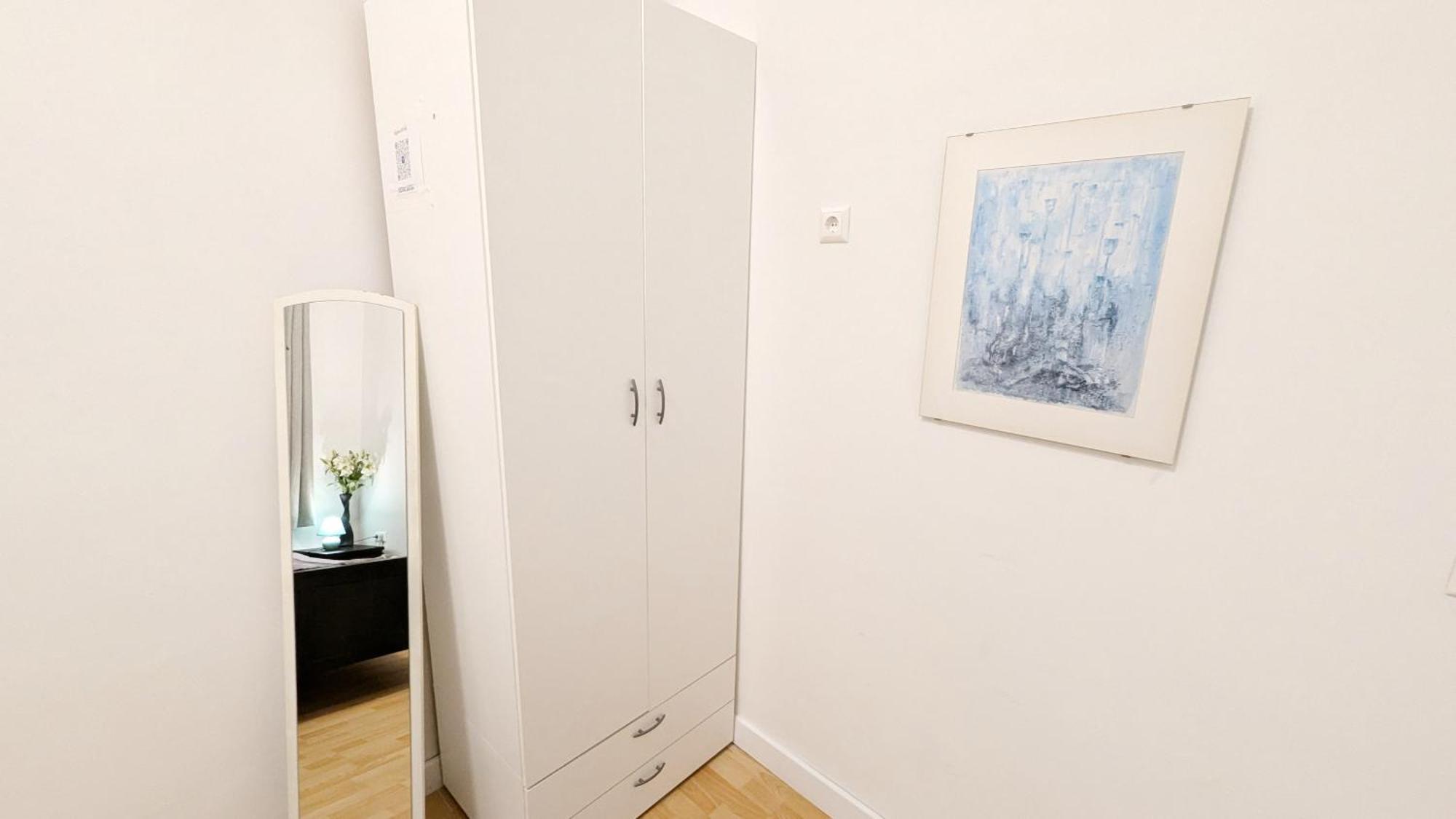 Comfortable In Lugner Area * Vienna