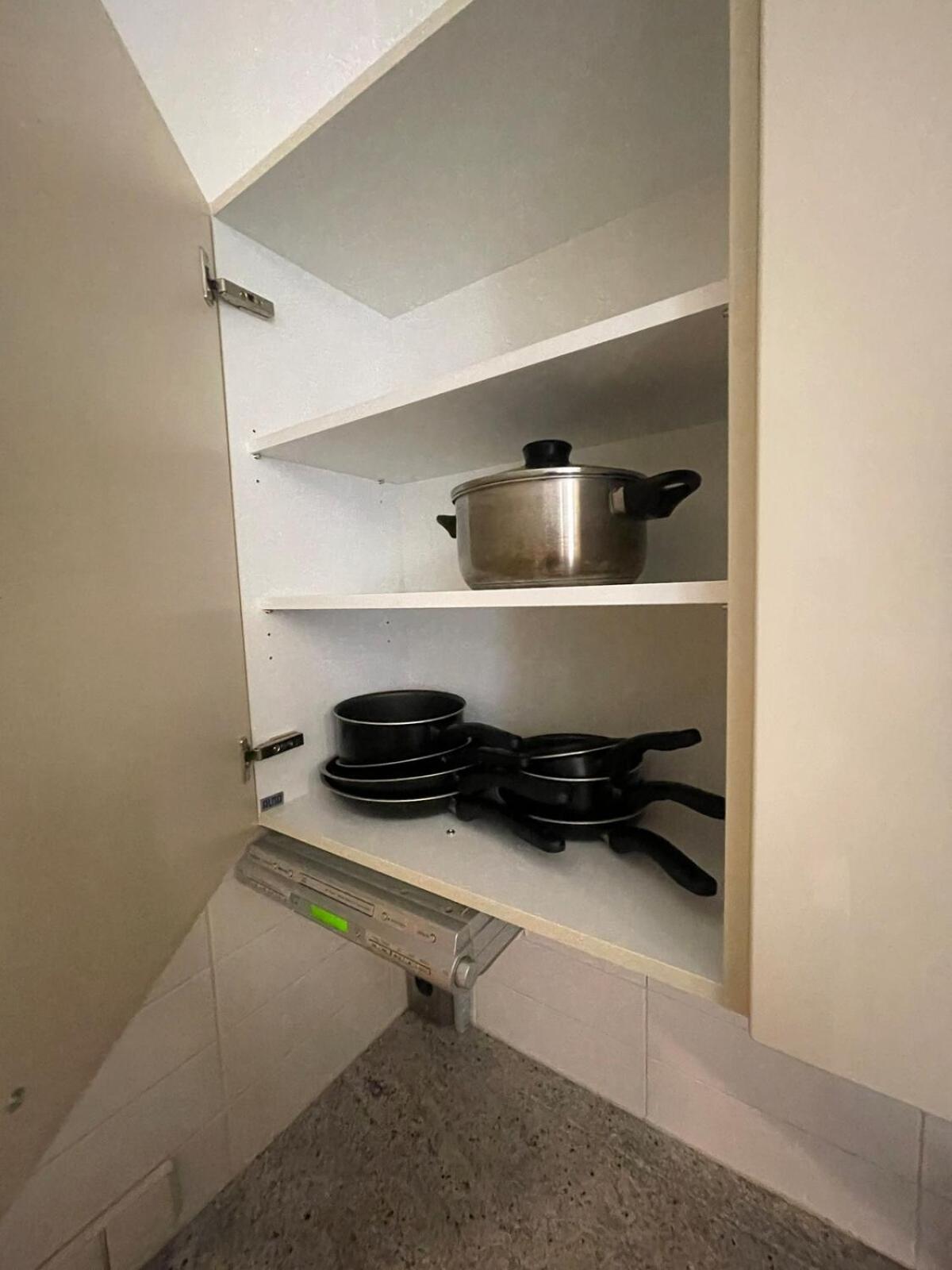 Premium Classical With Free Parking Apartment