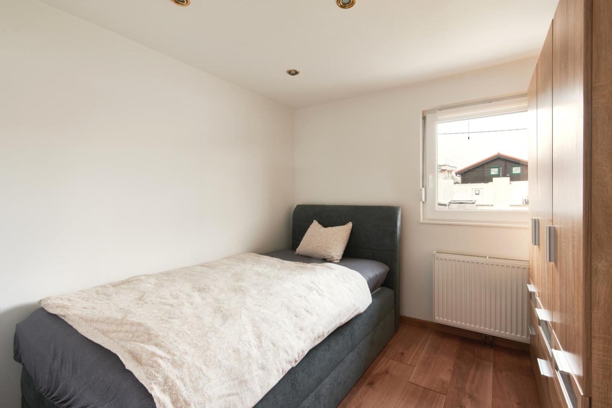Prestige Luxury 3bd Vienna