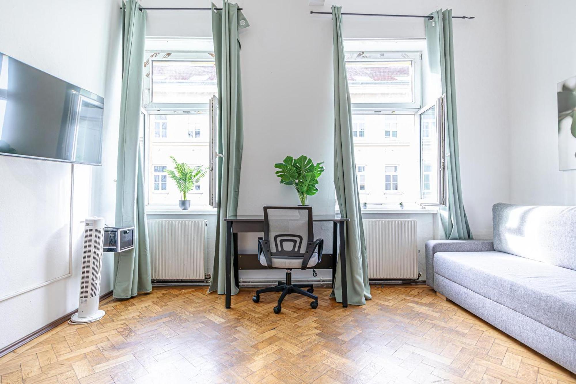 Apartamento Long-term In Vienna: U3 Location
