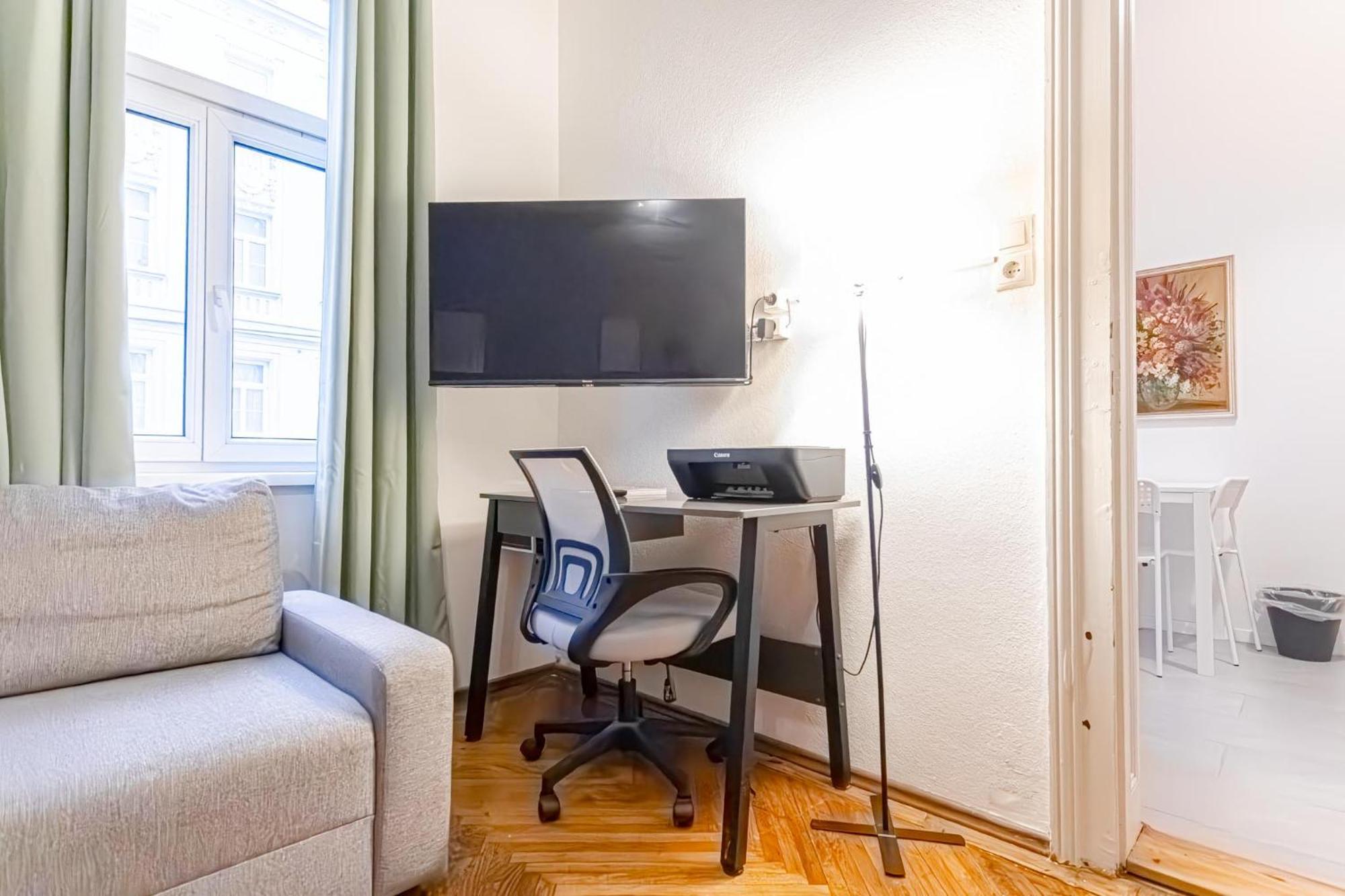 1br Apt. Near The Danube & Prater Stern Apartment Vienna