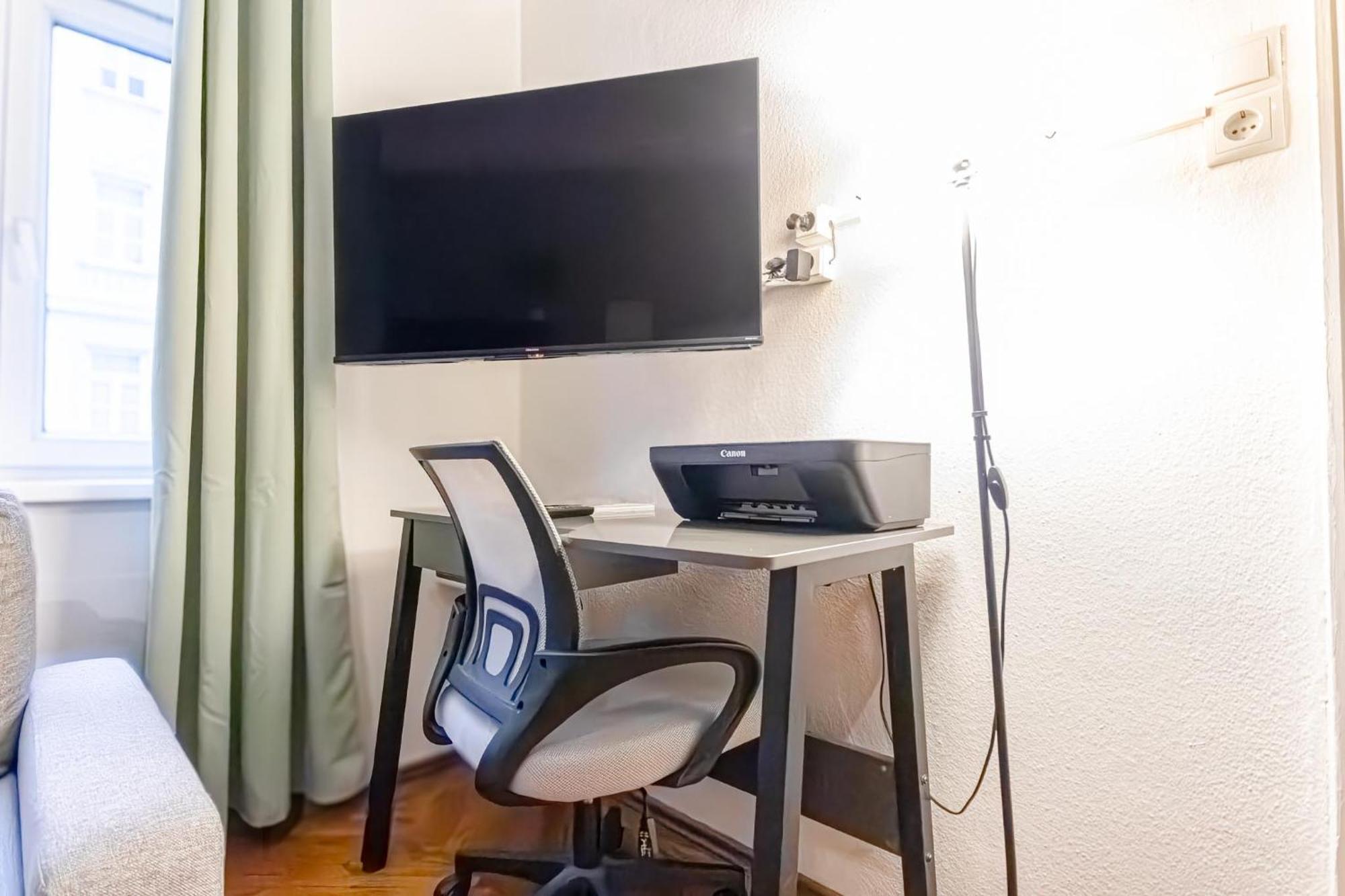 1br Apt. Near The Danube & Prater Stern *
