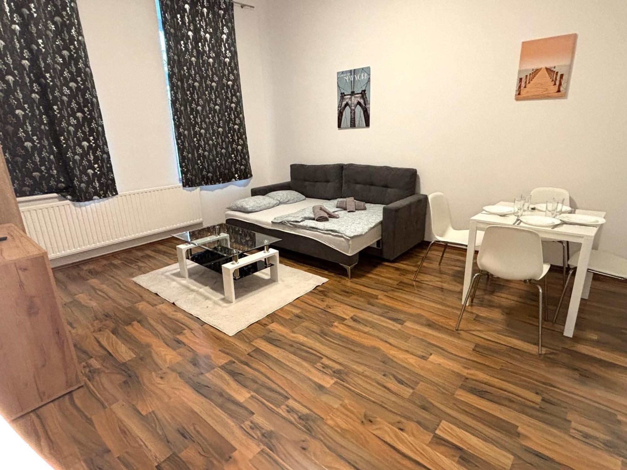 City-palace 1020 Apartment *