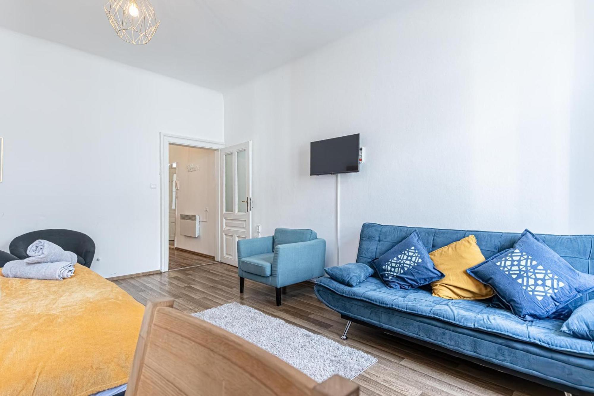 Explore Vienna: 1br Retreat Near Westbahnhof