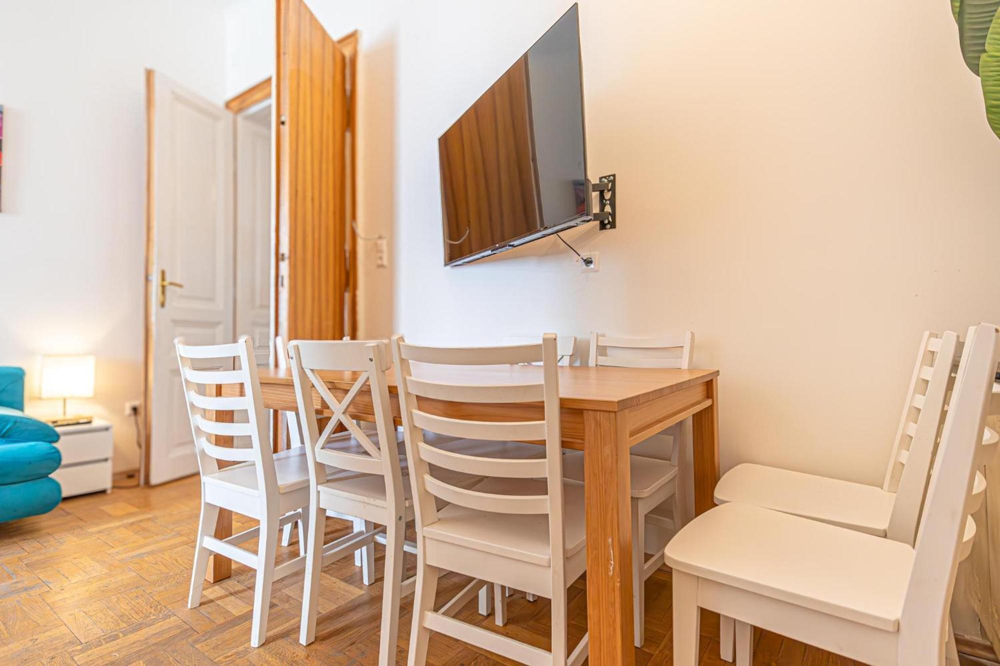 Cozy 3br For Up To 8p, 5min To Kongresspark