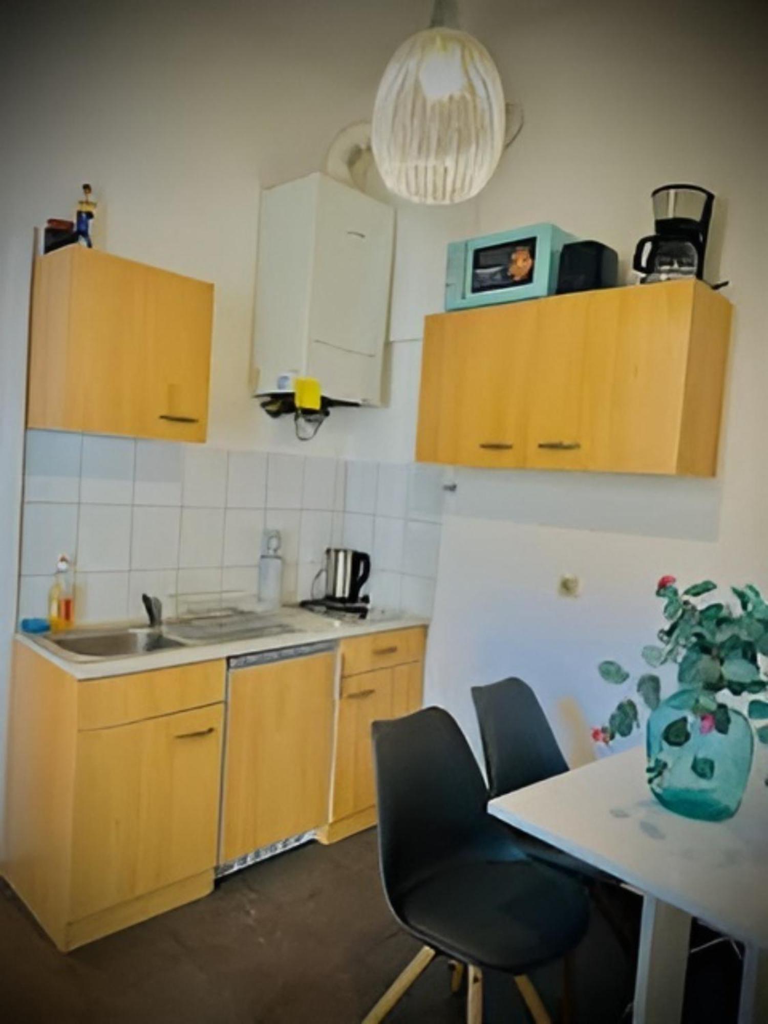 Beautiful & Stylish 1br 10 Min To Westbahnhof Vienna