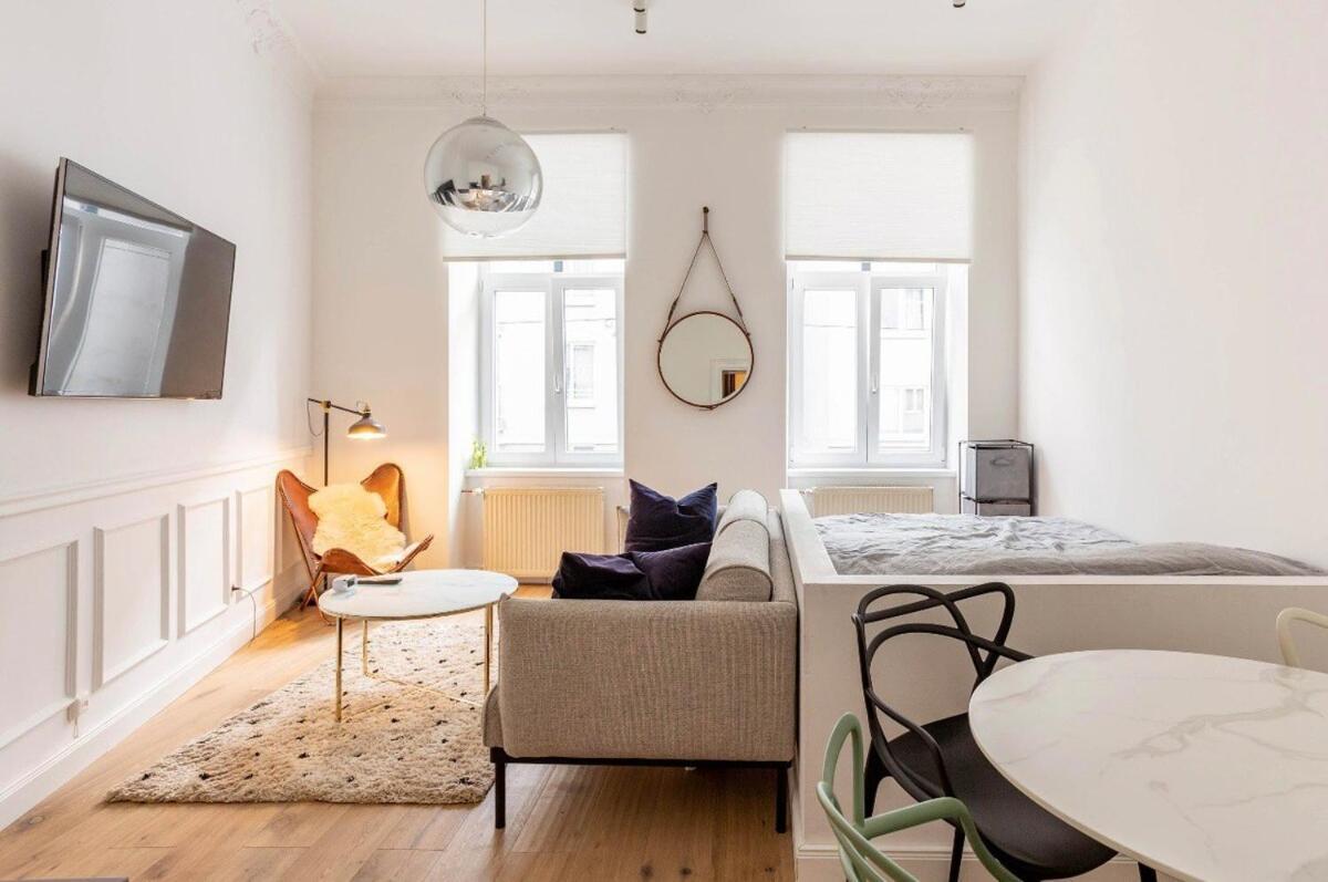 Designer Flat *